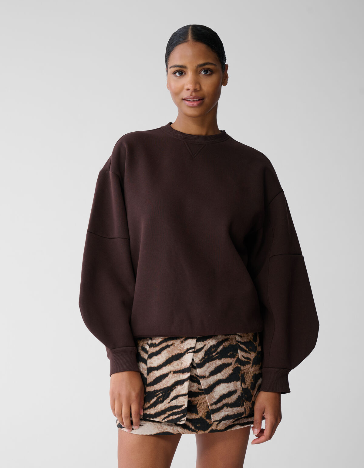 Pullover mit großen Ärmeln Dunkelbraun SHOEBY WOMEN