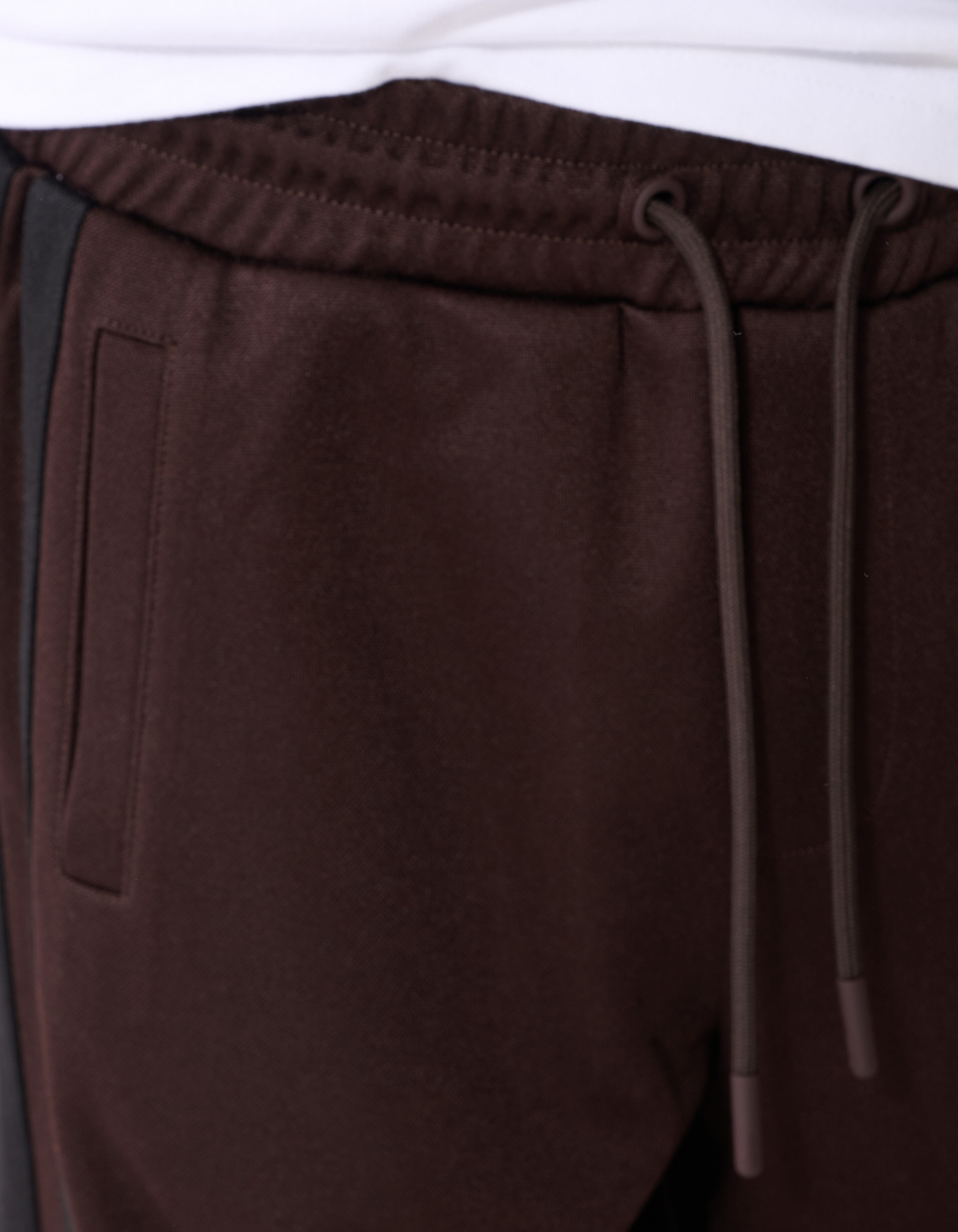 Track Wide Leg Fit Hose Dunkelbraun SHOEBY BOYS