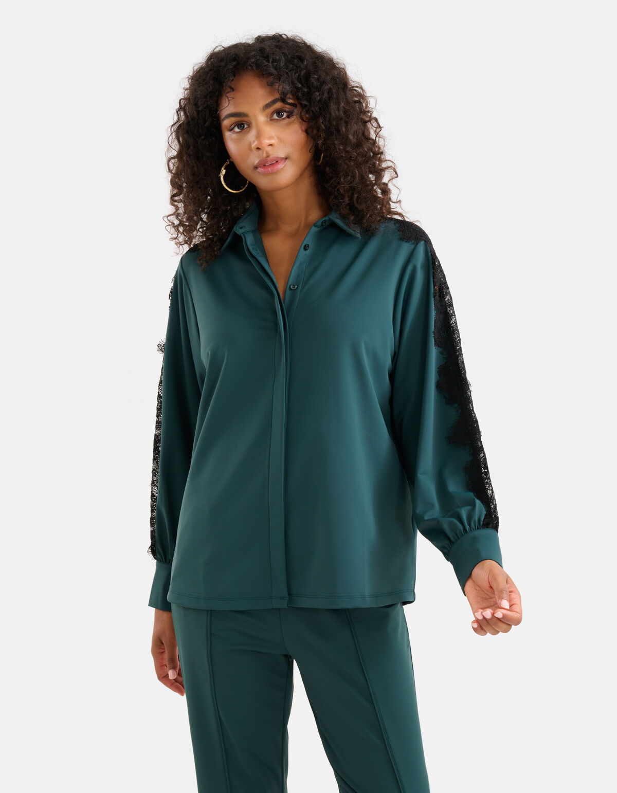 Reisebluse aus Spitze Dunkelgrün SHOEBY WOMEN