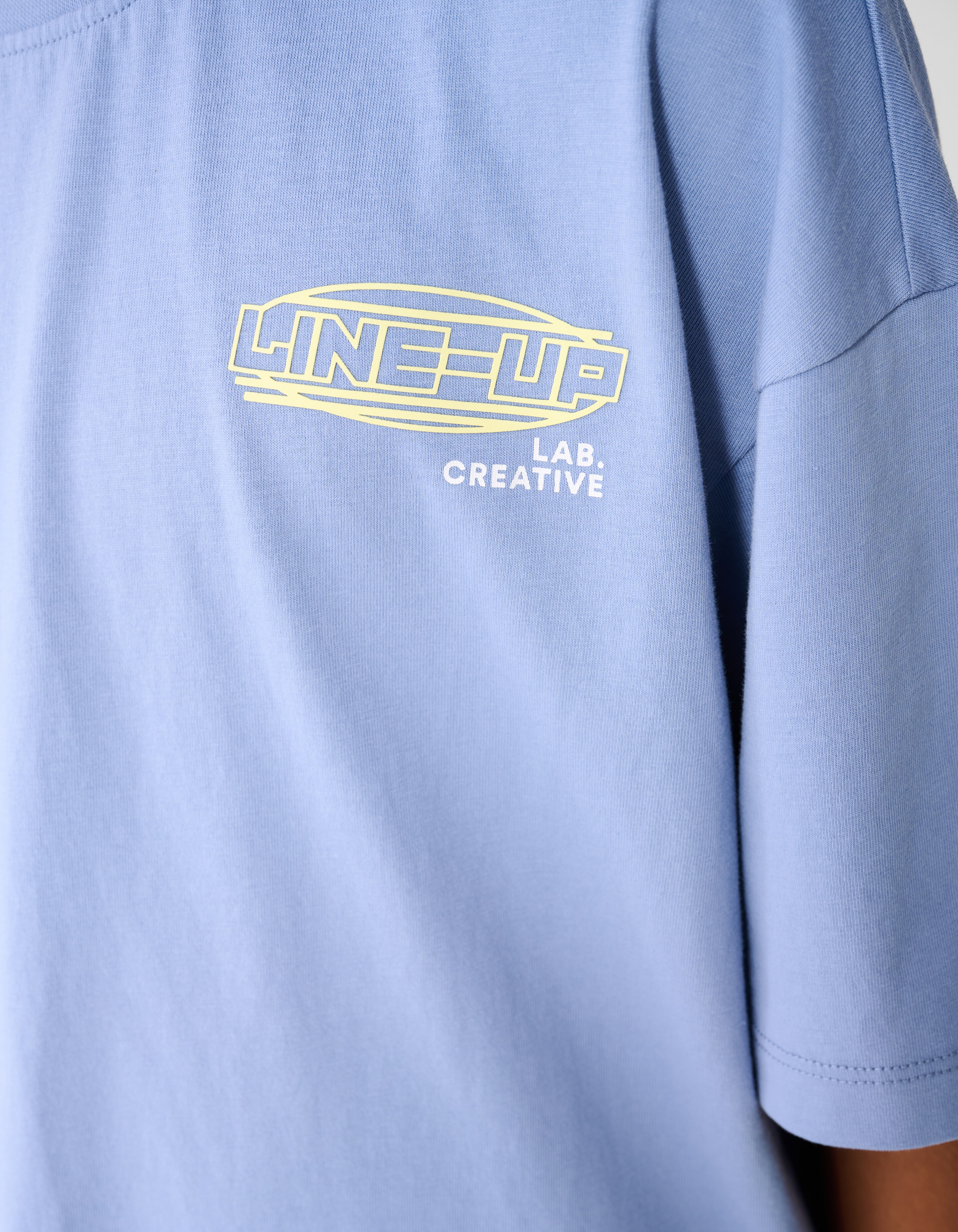 Line Up Artwork T-Shirt Blau SHOEBY BOYS