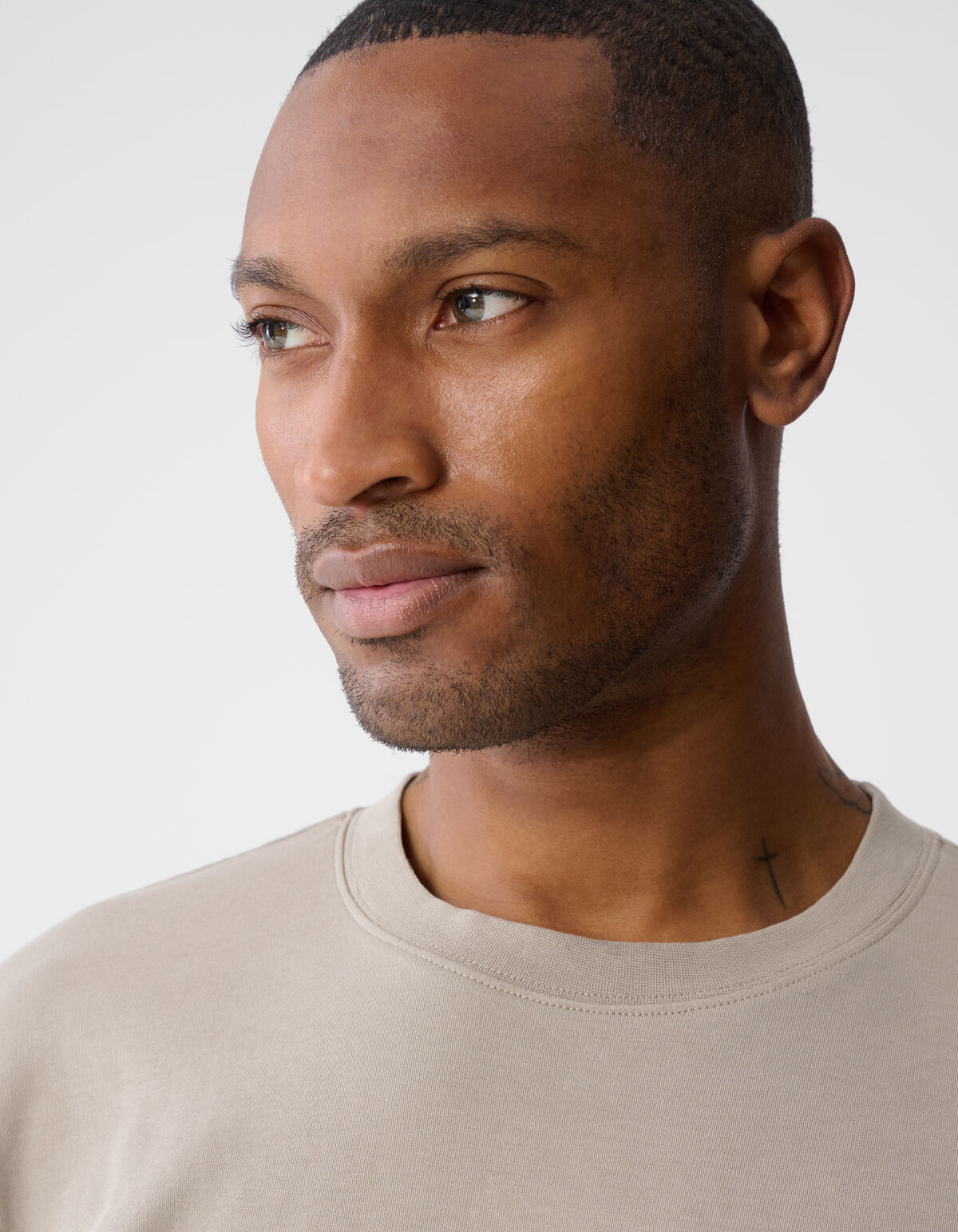 Spark Embroidery T-Shirt Hellbraun SHOEBY MEN