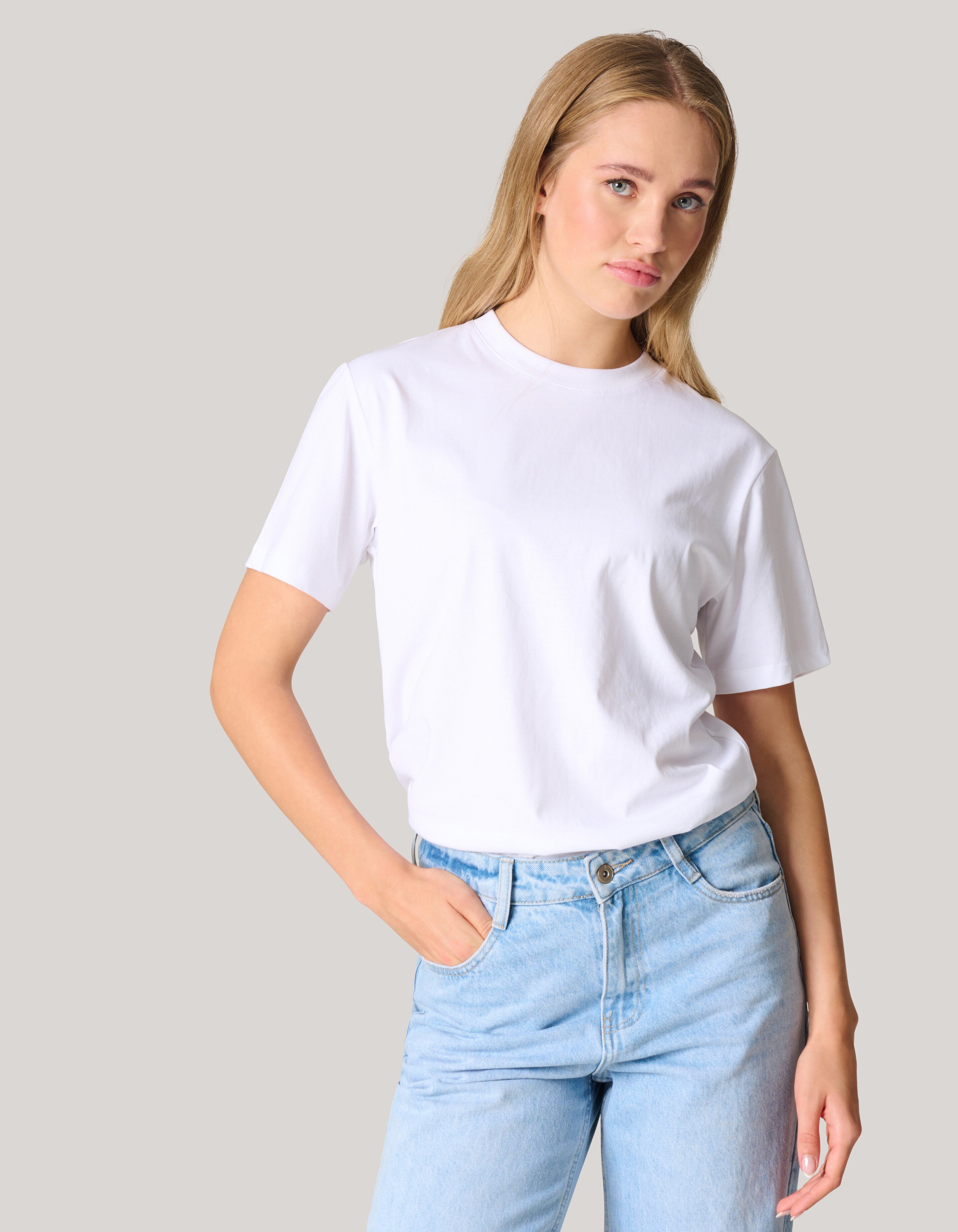 Basic T-Shirt SHOEBY WOMEN