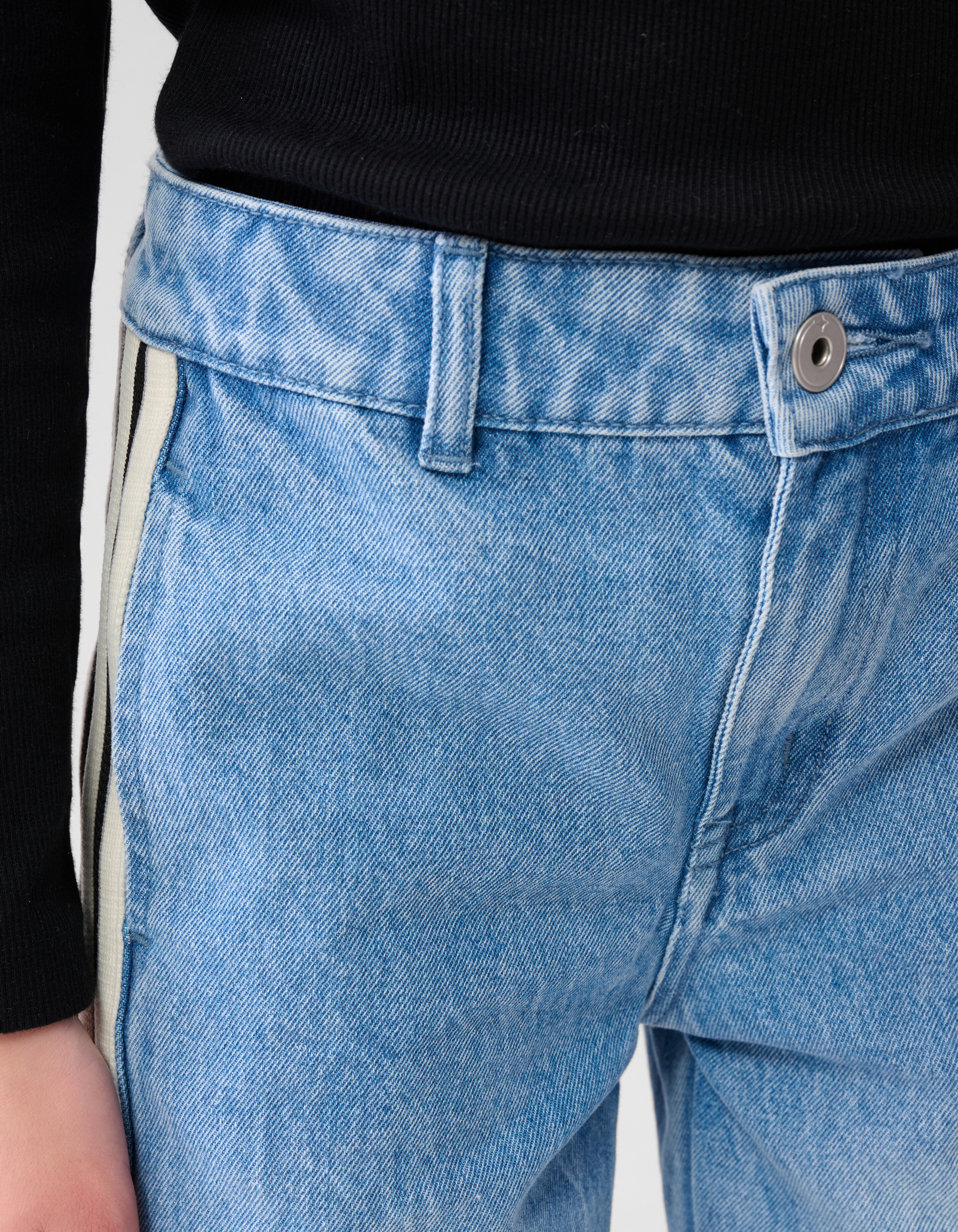 Sportliche Tape Jeans mit weitem Bein Blau SHOEBY GIRLS