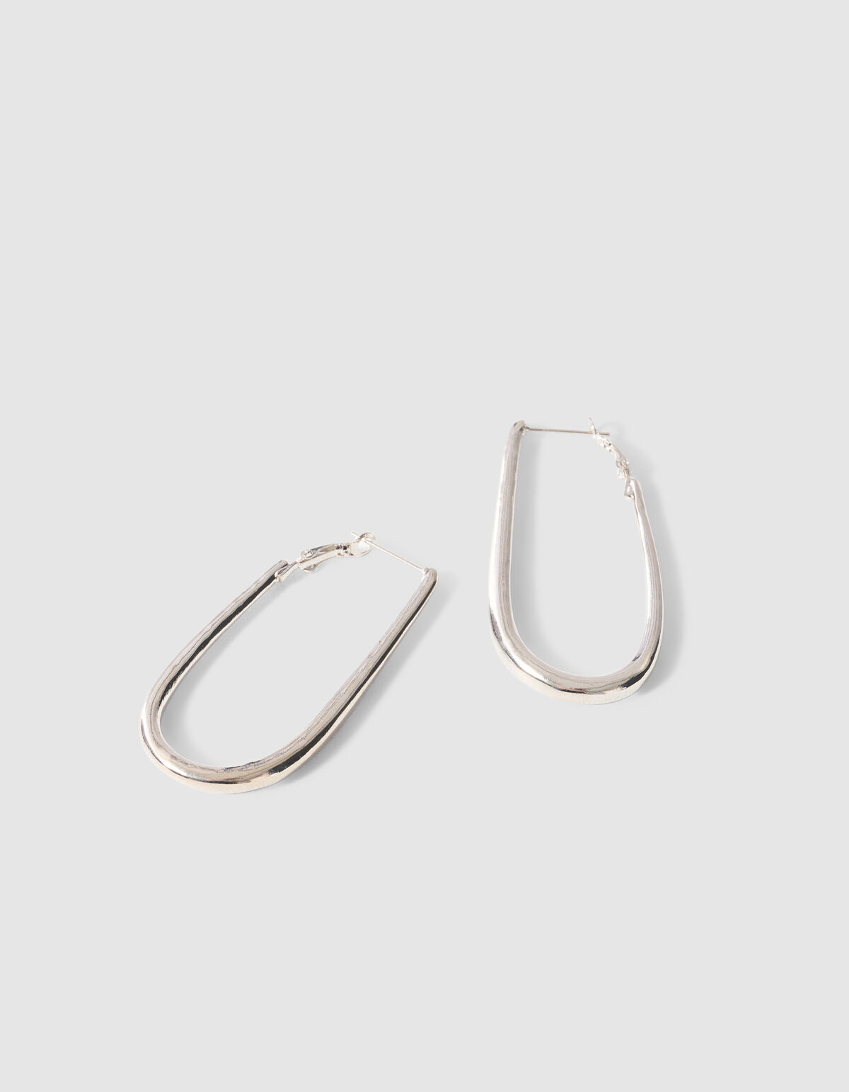 Rounded Square Ohrringe Silber SHOEBY ACCESSOIRES