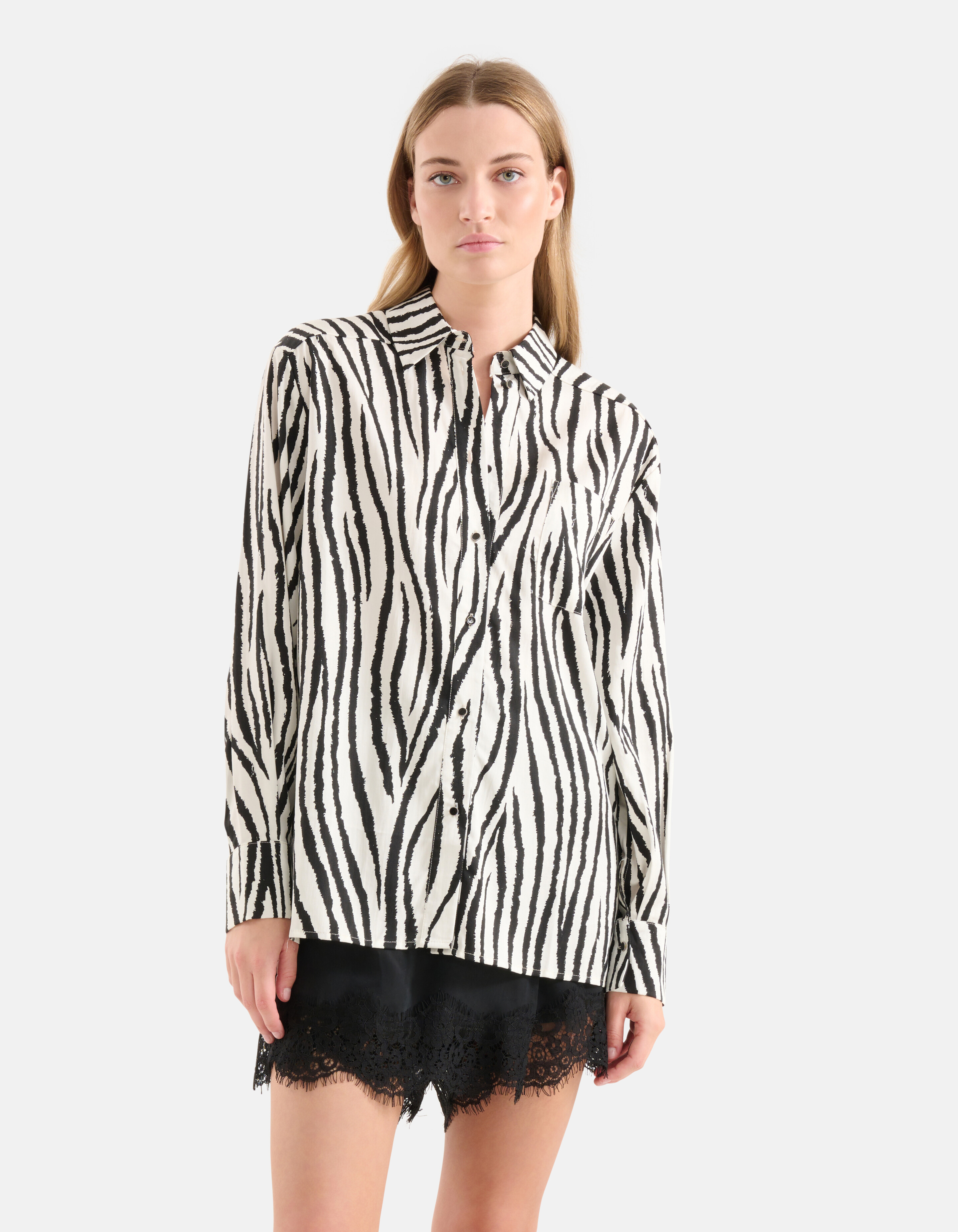 Bluse mit Zebradruck Schwarz/Weiß SHOEBY WOMEN