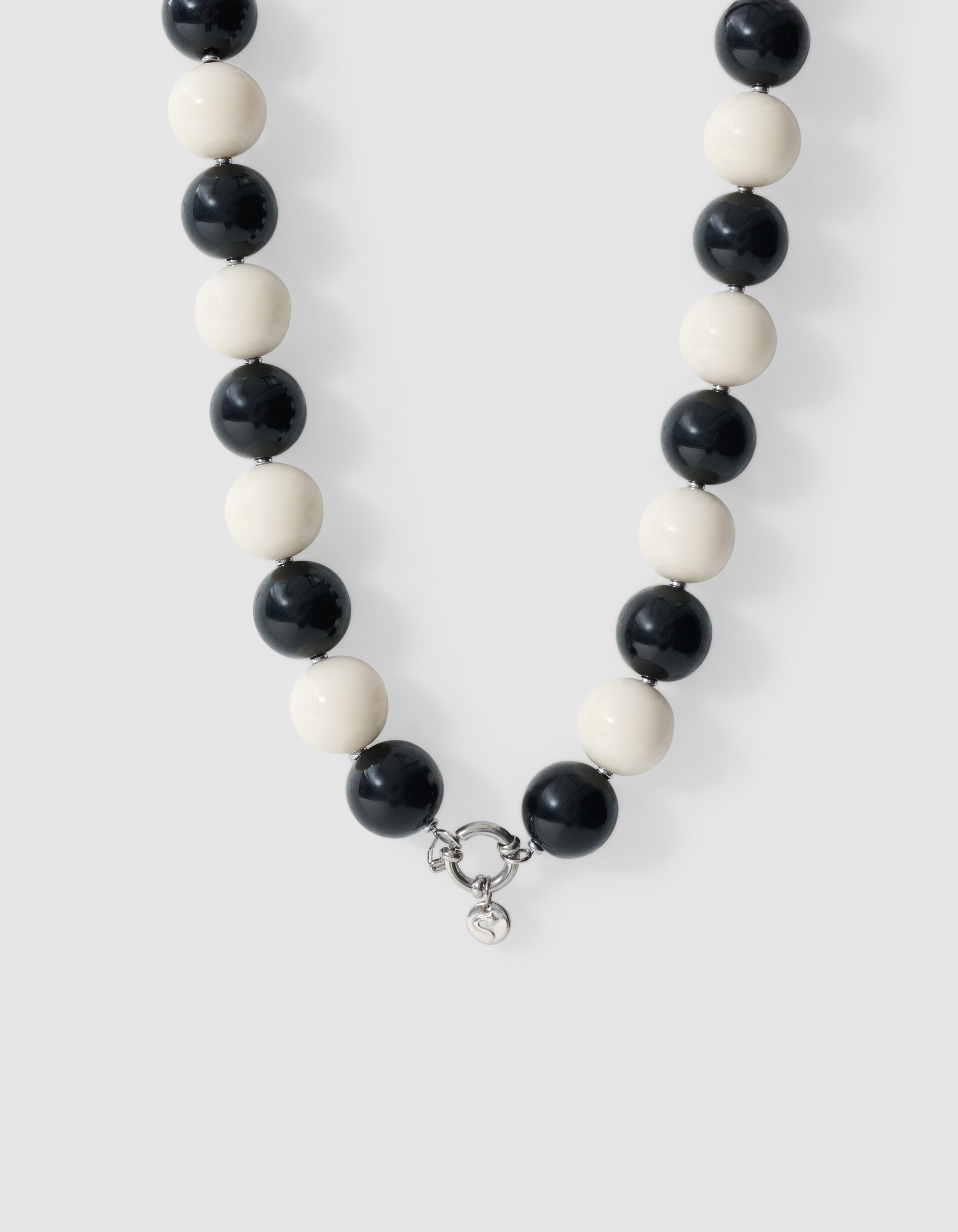Runde Perlenkette Schwarz/Wei&szlig; SHOEBY ACCESSOIRES