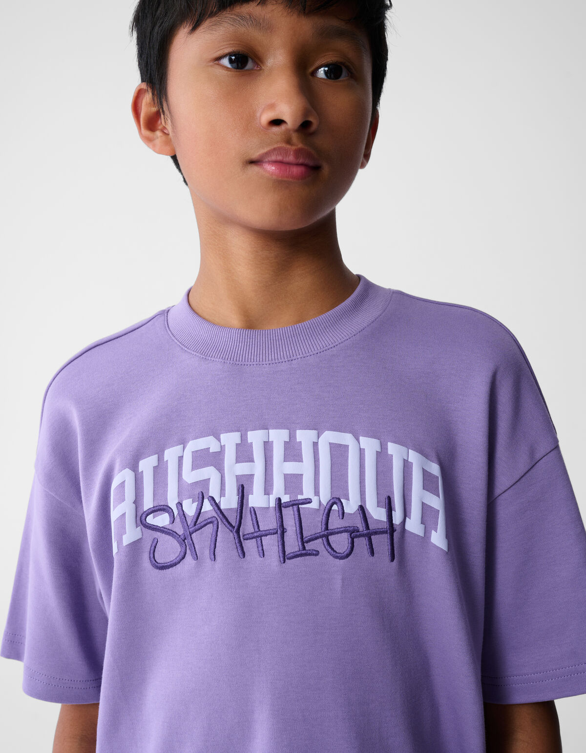 Rush Hour Artwork T-Shirt Lila SHOEBY BOYS