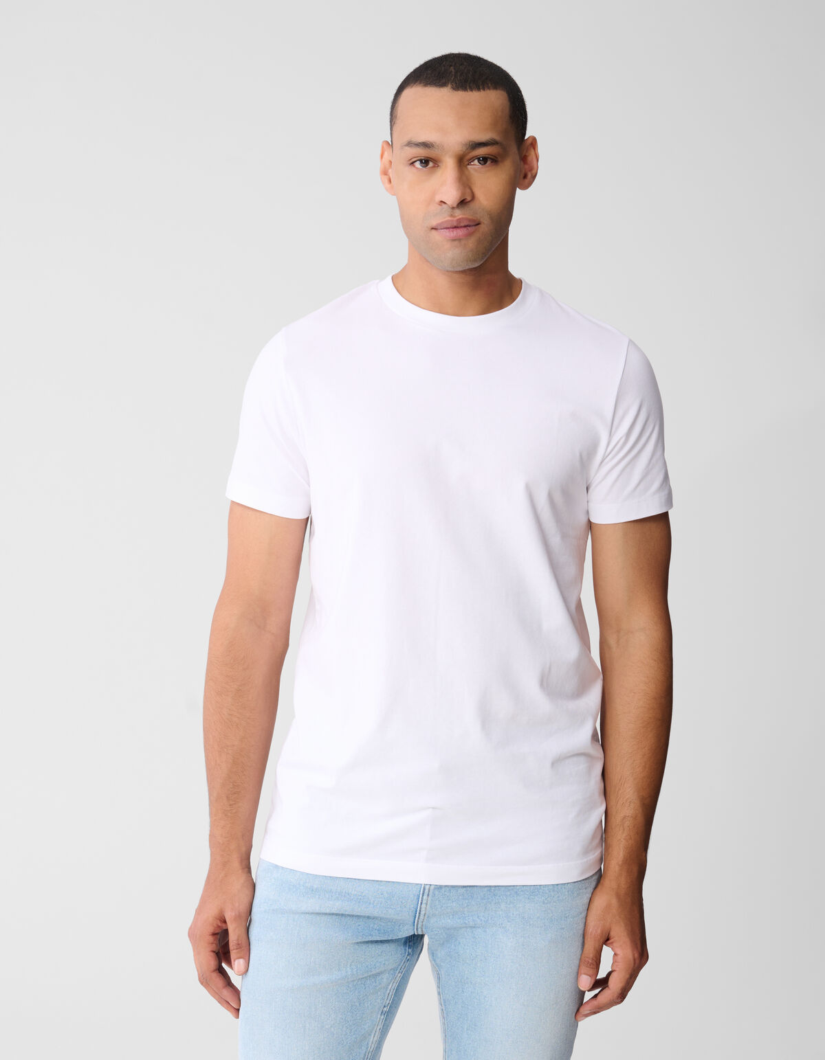 Basic-T-Shirt Weiß SHOEBY MEN