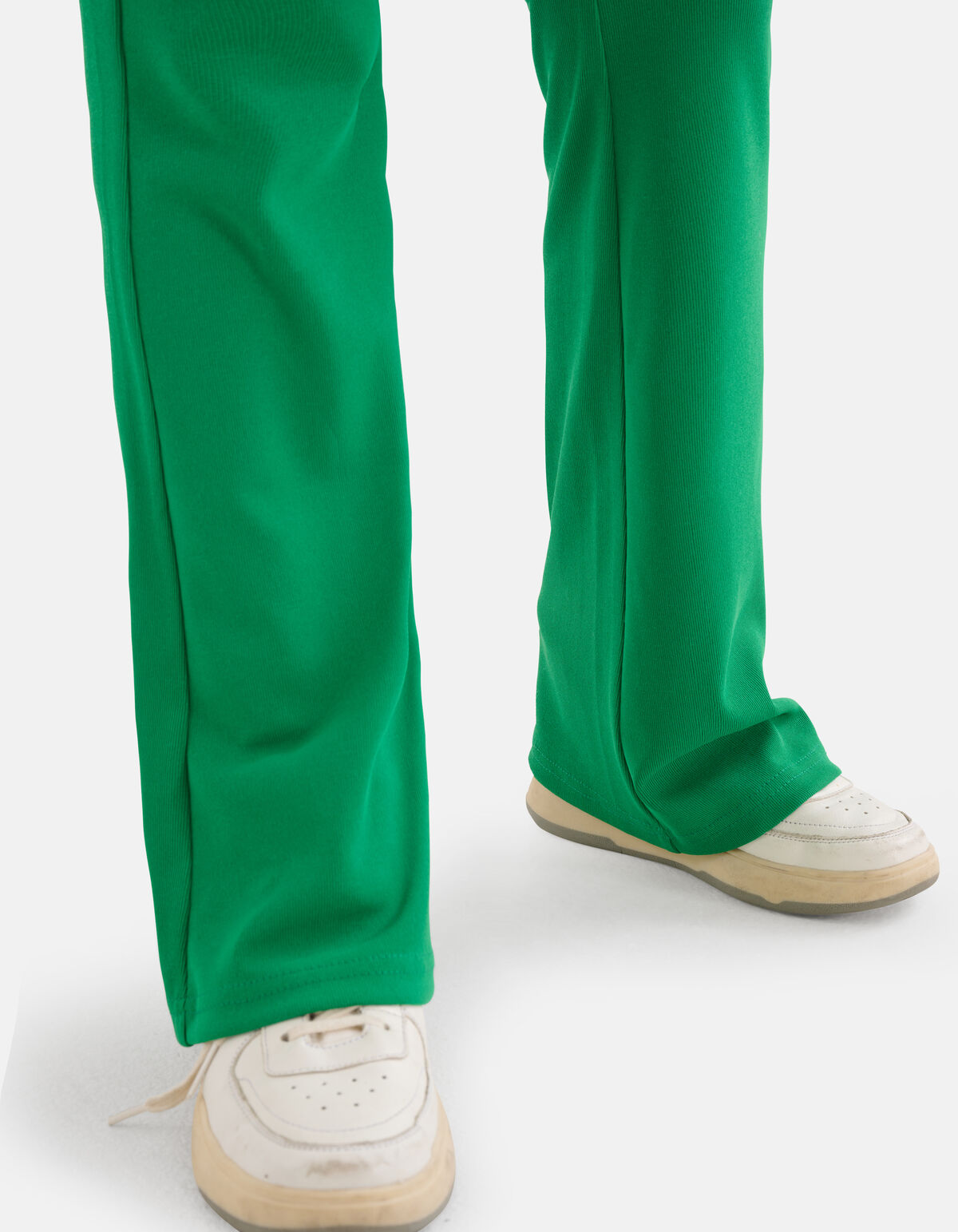 Ausgestellte Rippen-Leggings Grün SHOEBY GIRLS