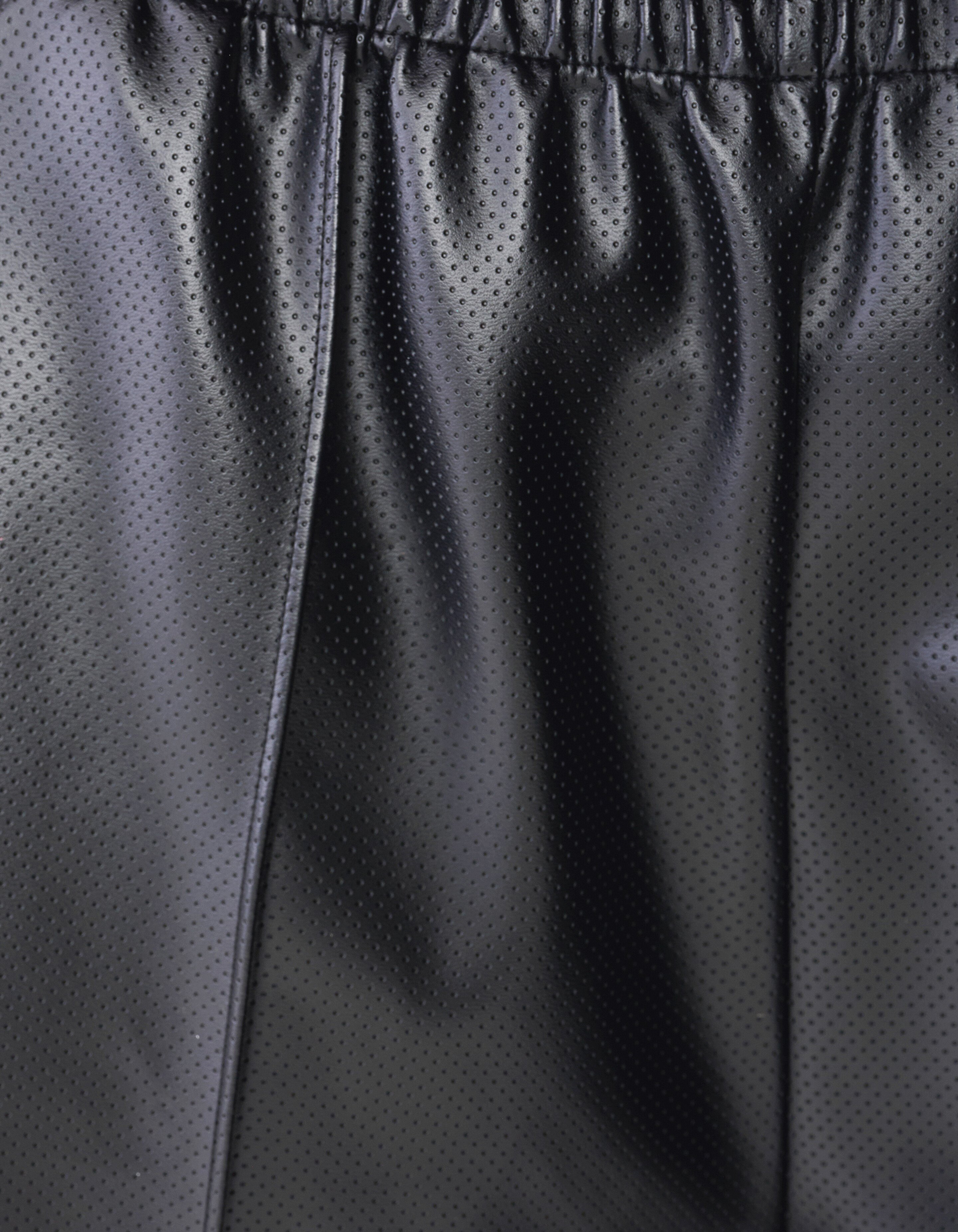 Relaxed Fit Vegane Leder Shorts Schwarz SHOEBY WOMEN