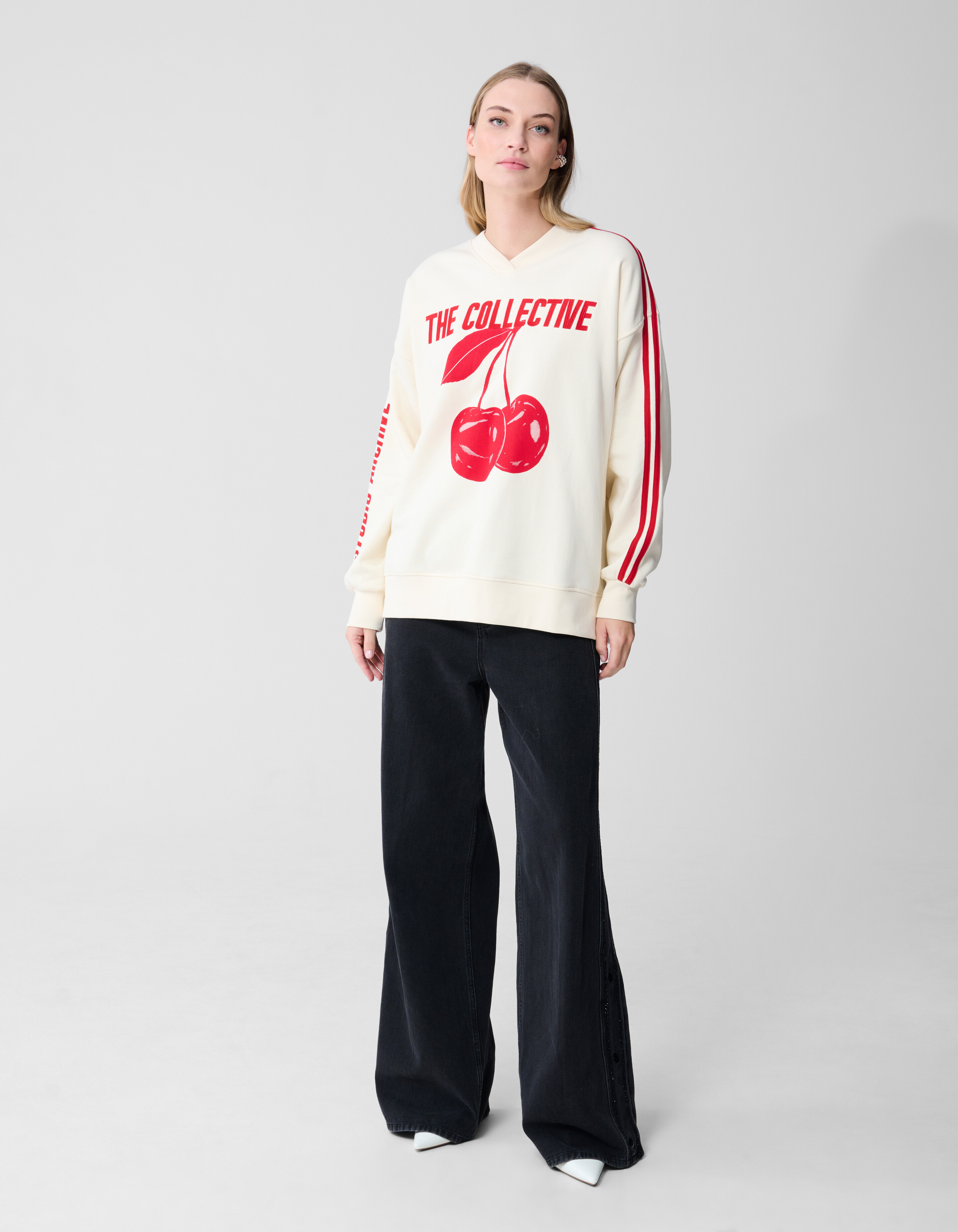 Übergroßer Pullover mit Kirschmotiv Gebrochenes We SHOEBY WOMEN