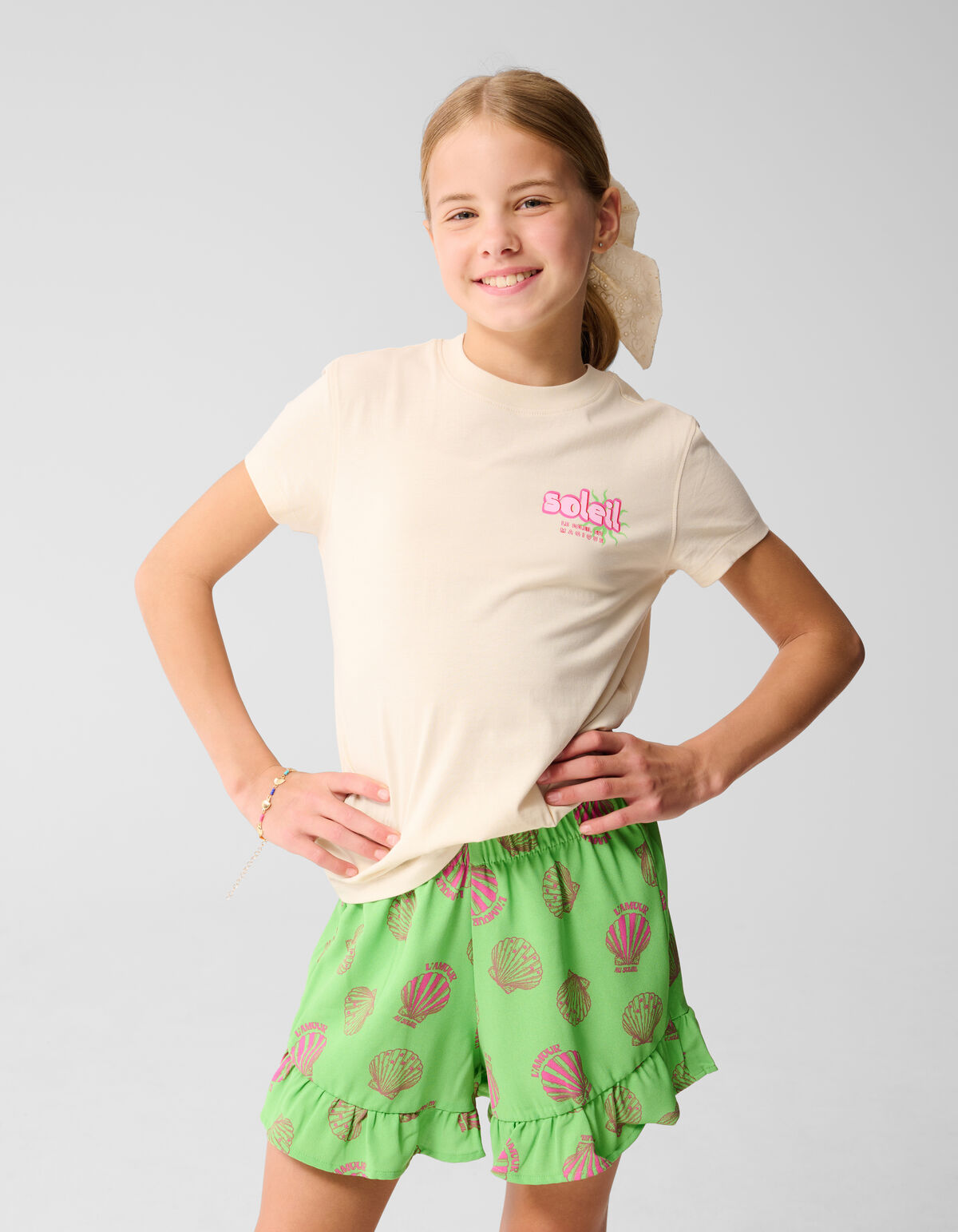 Soleil Artwork T-shirt Off White SHOEBY GIRLS