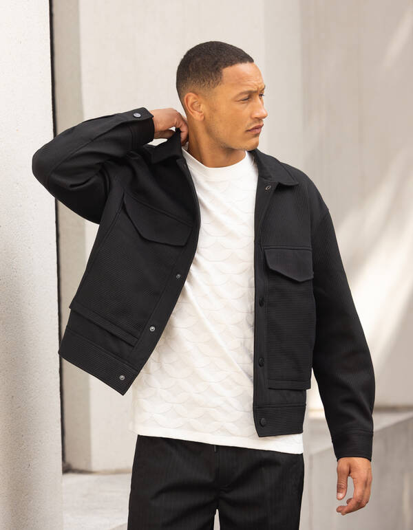 Jacquard Spark Logo T-Shirt Off-White SHOEBY MEN