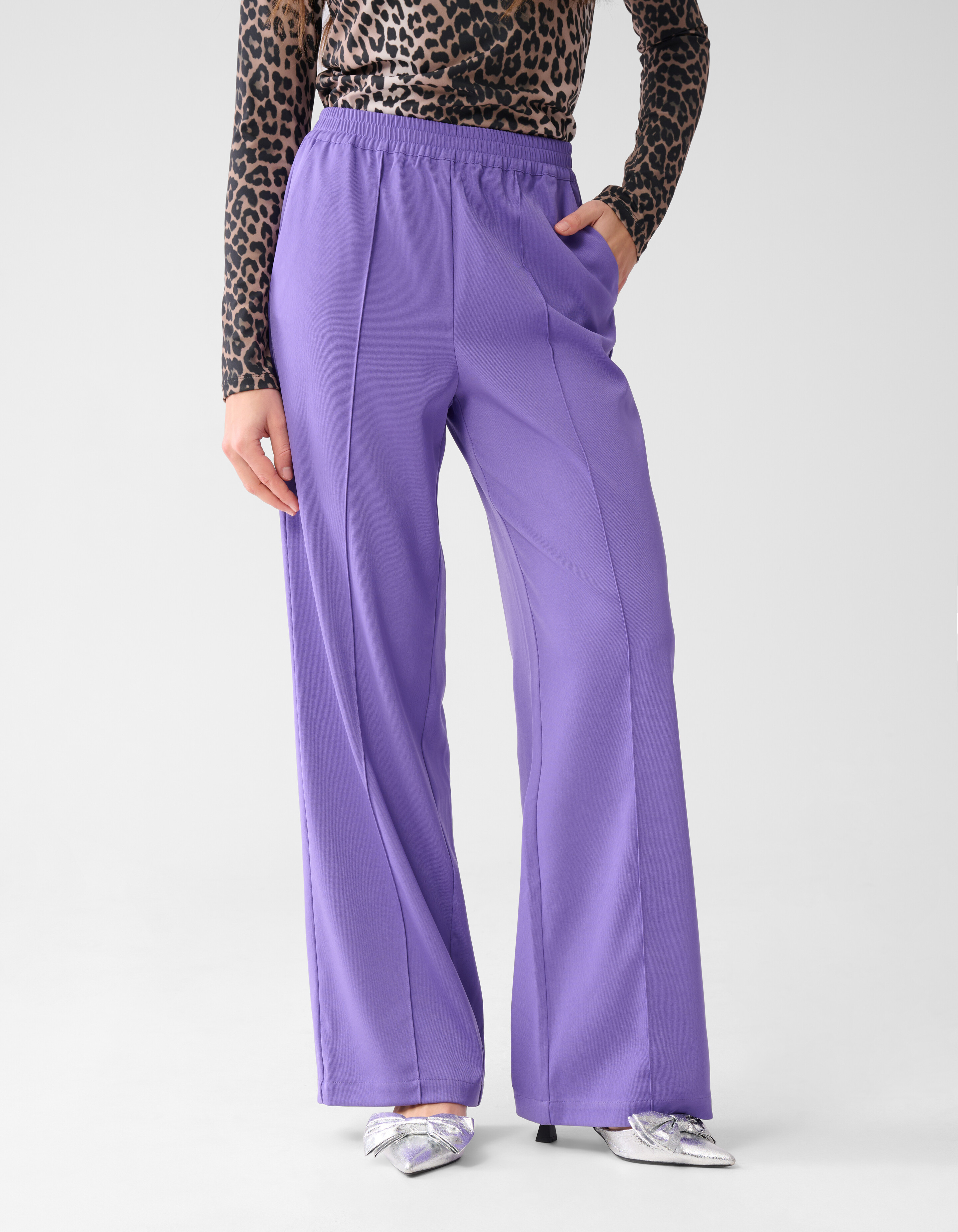 Basic Hose mit weitem Bein Lila SHOEBY WOMEN