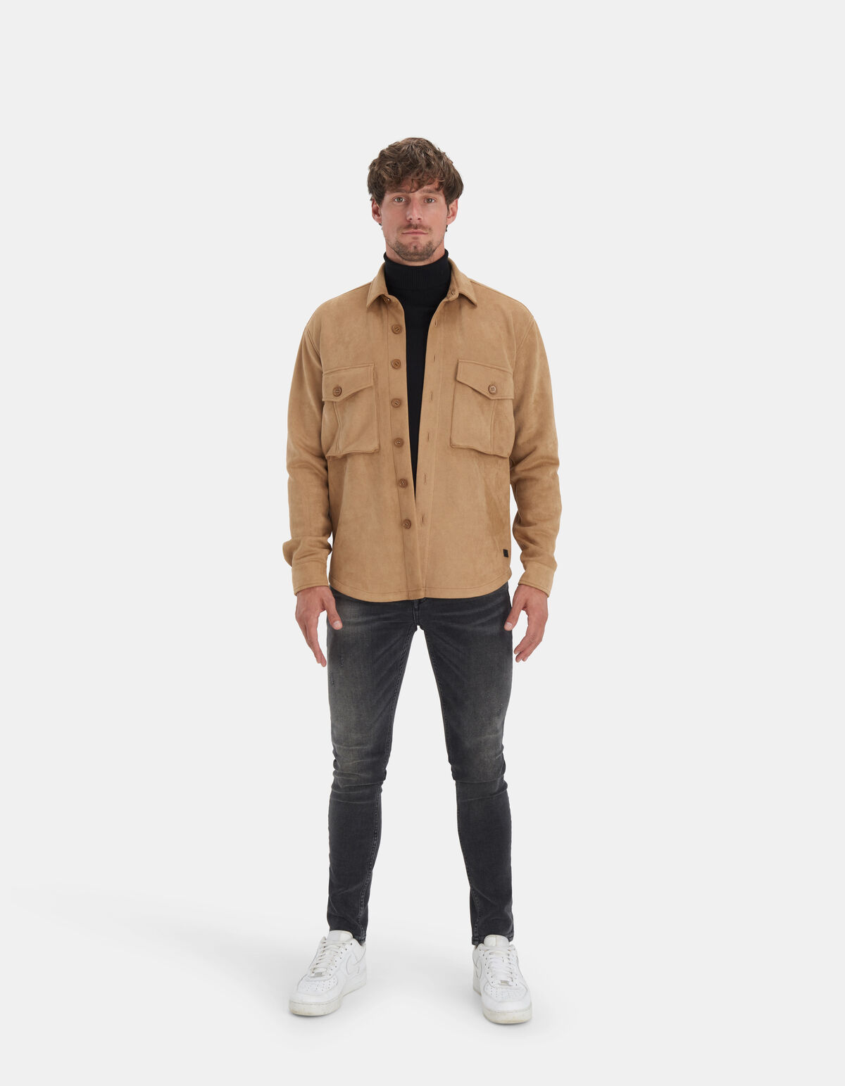Overshirt aus Veloursleder REFILL