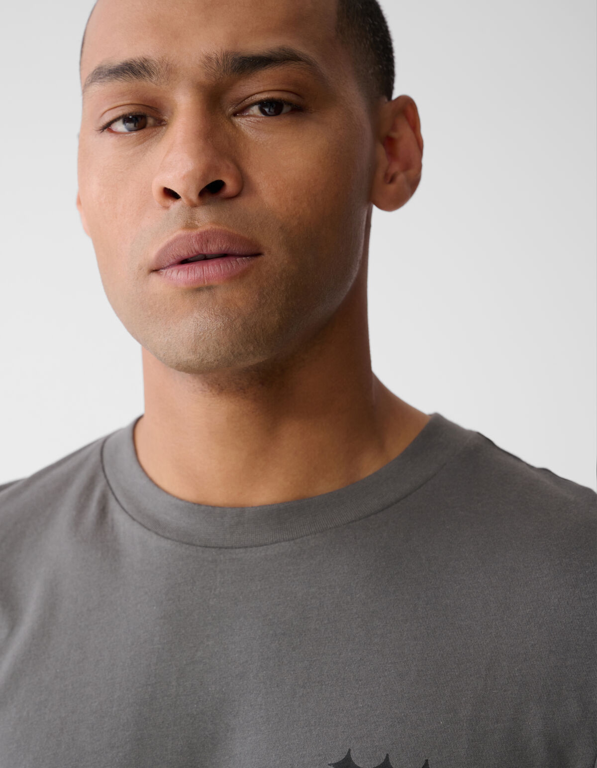 Multi Sparkle Artwork T-shirt Dunkelgrün SHOEBY MEN