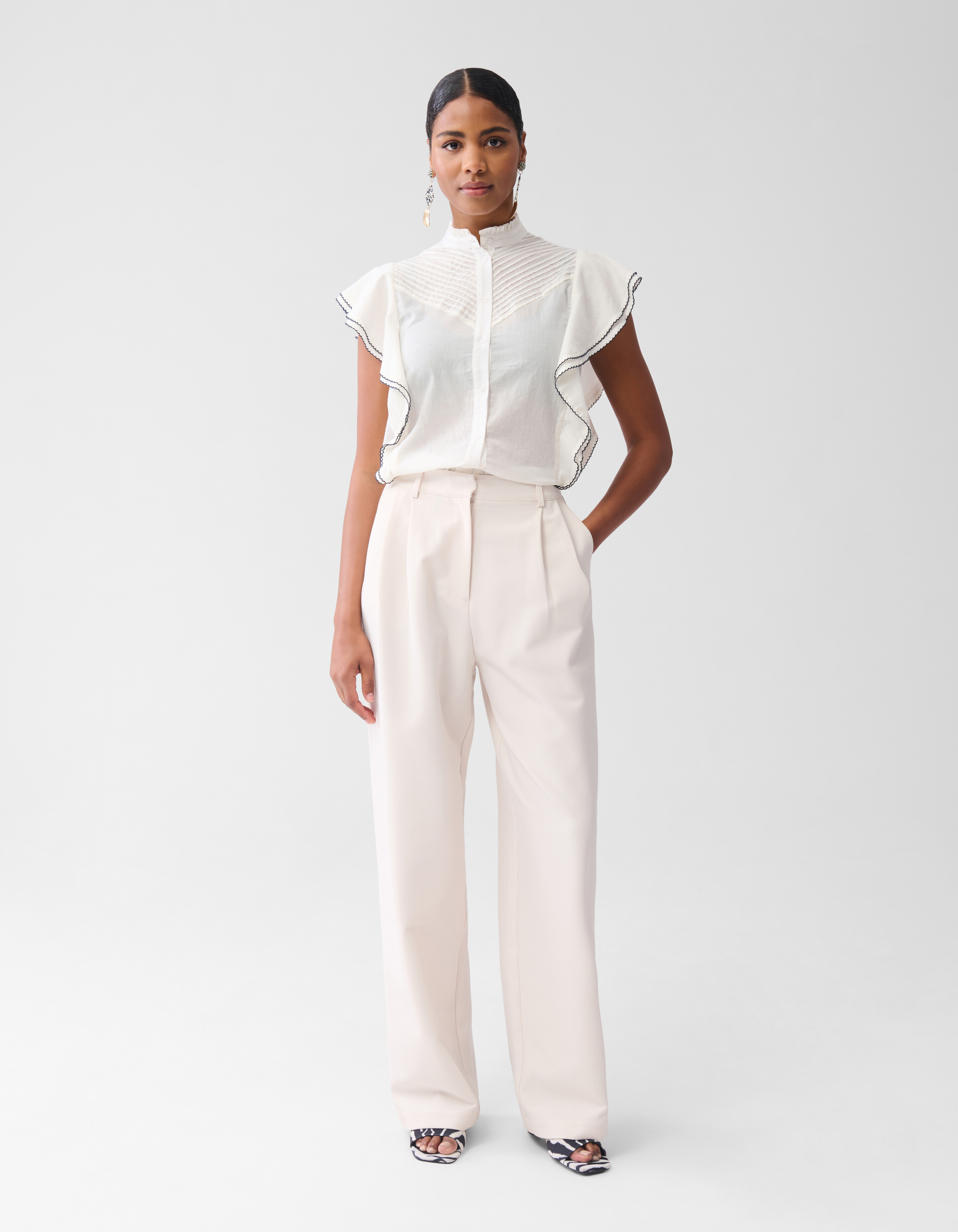 Pintuck-Rüschen-Top Off White SHOEBY WOMEN