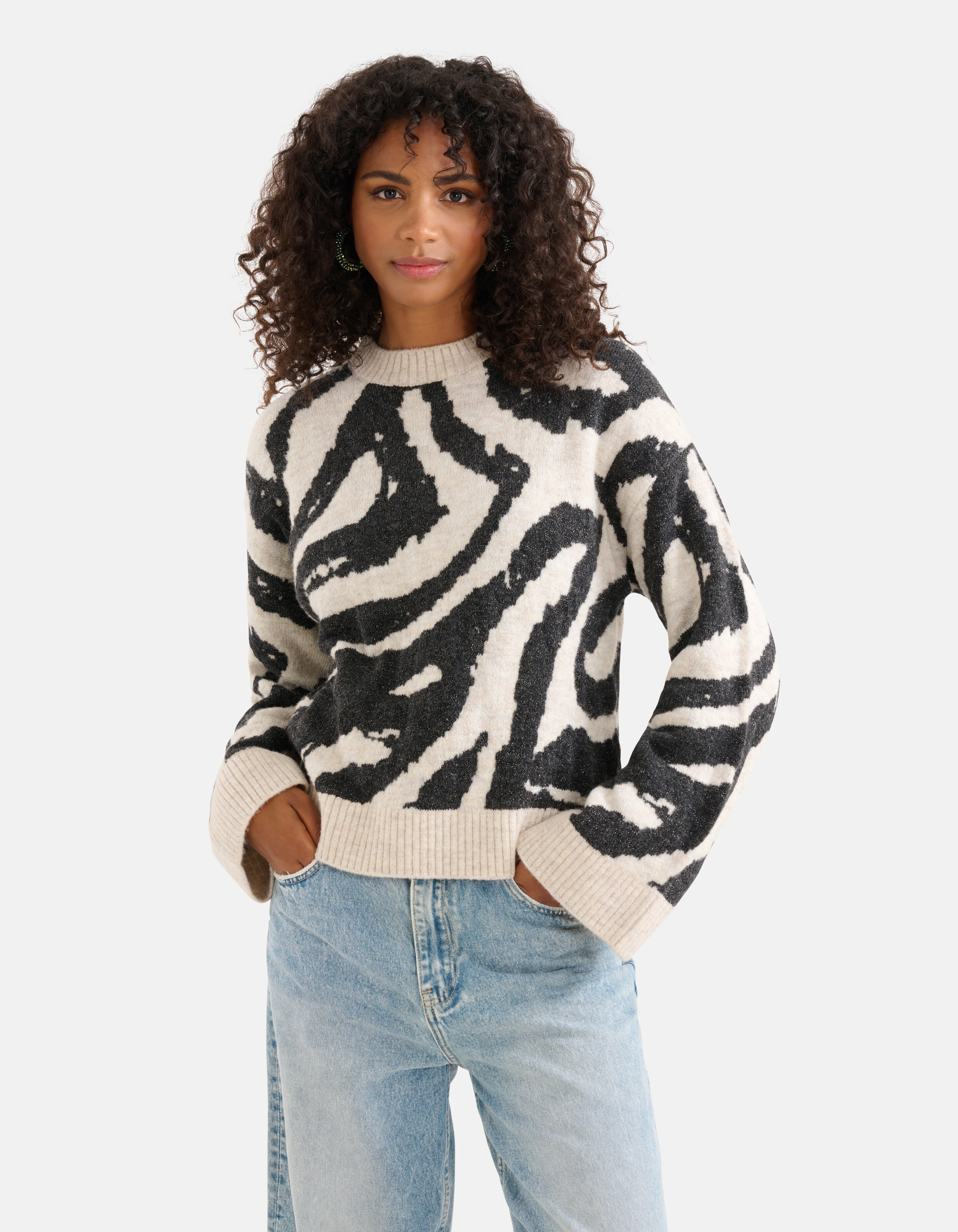 Jacquard Zebra Print Pullover Schwarz/Weiß SHOEBY WOMEN