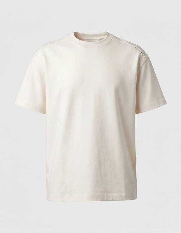 Basic-Label-T-Shirt in gebrochenem Wei&szlig; SHOEBY MEN