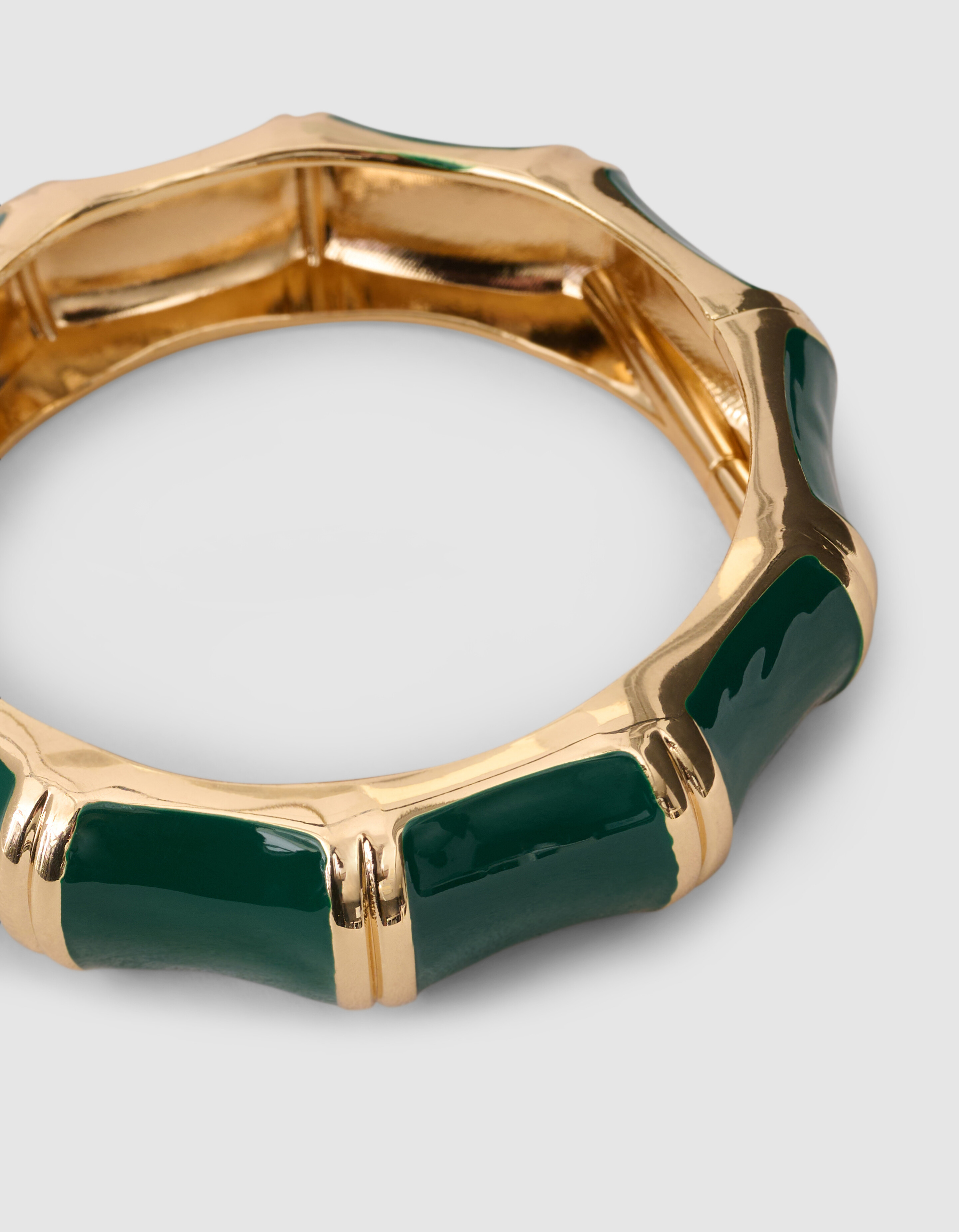 Gestreifter Armreif Dunkelgr&uuml;n/Gold SHOEBY ACCESSOIRES