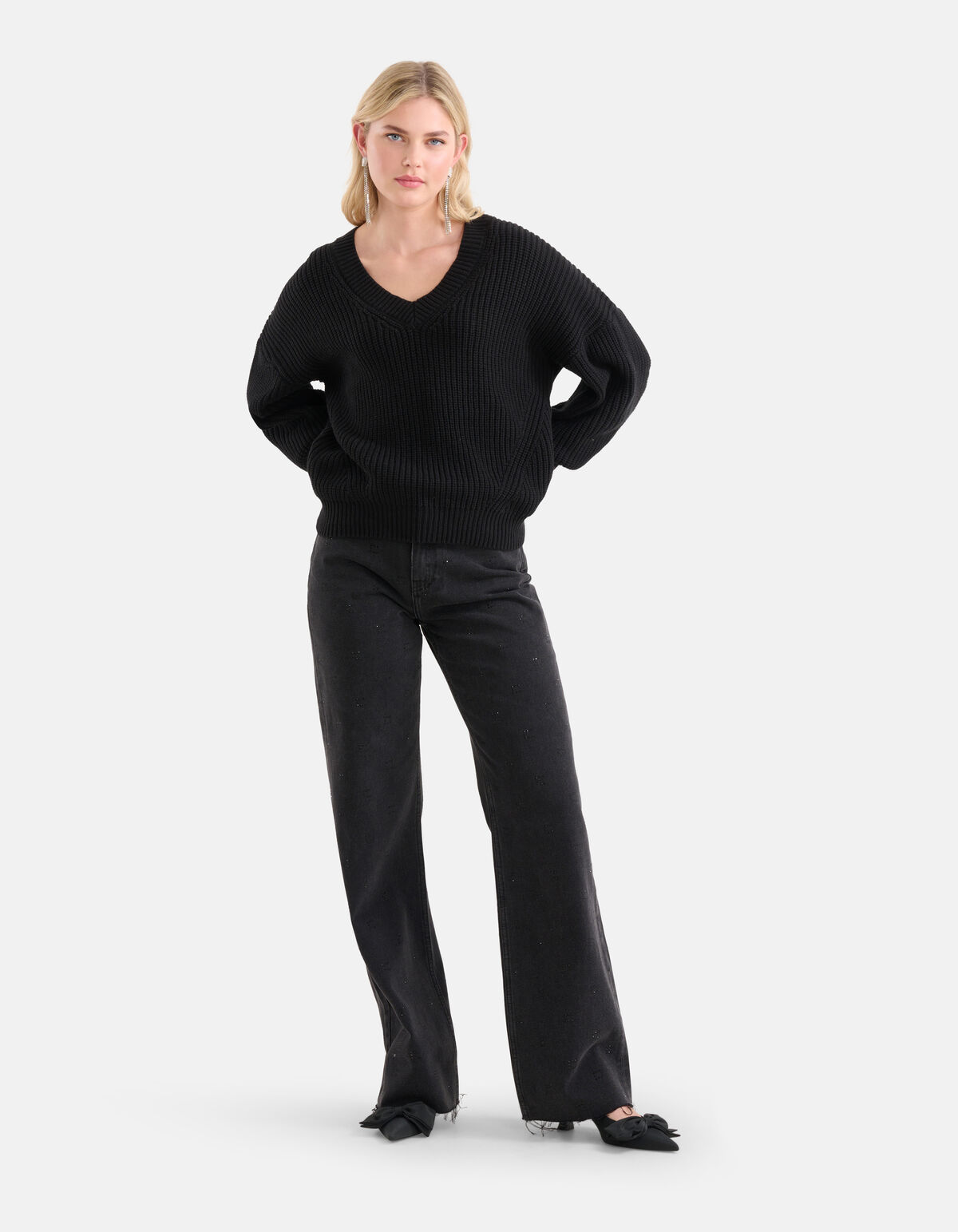 Pullover mit V-Ausschnitt Schwarz SHOEBY WOMEN
