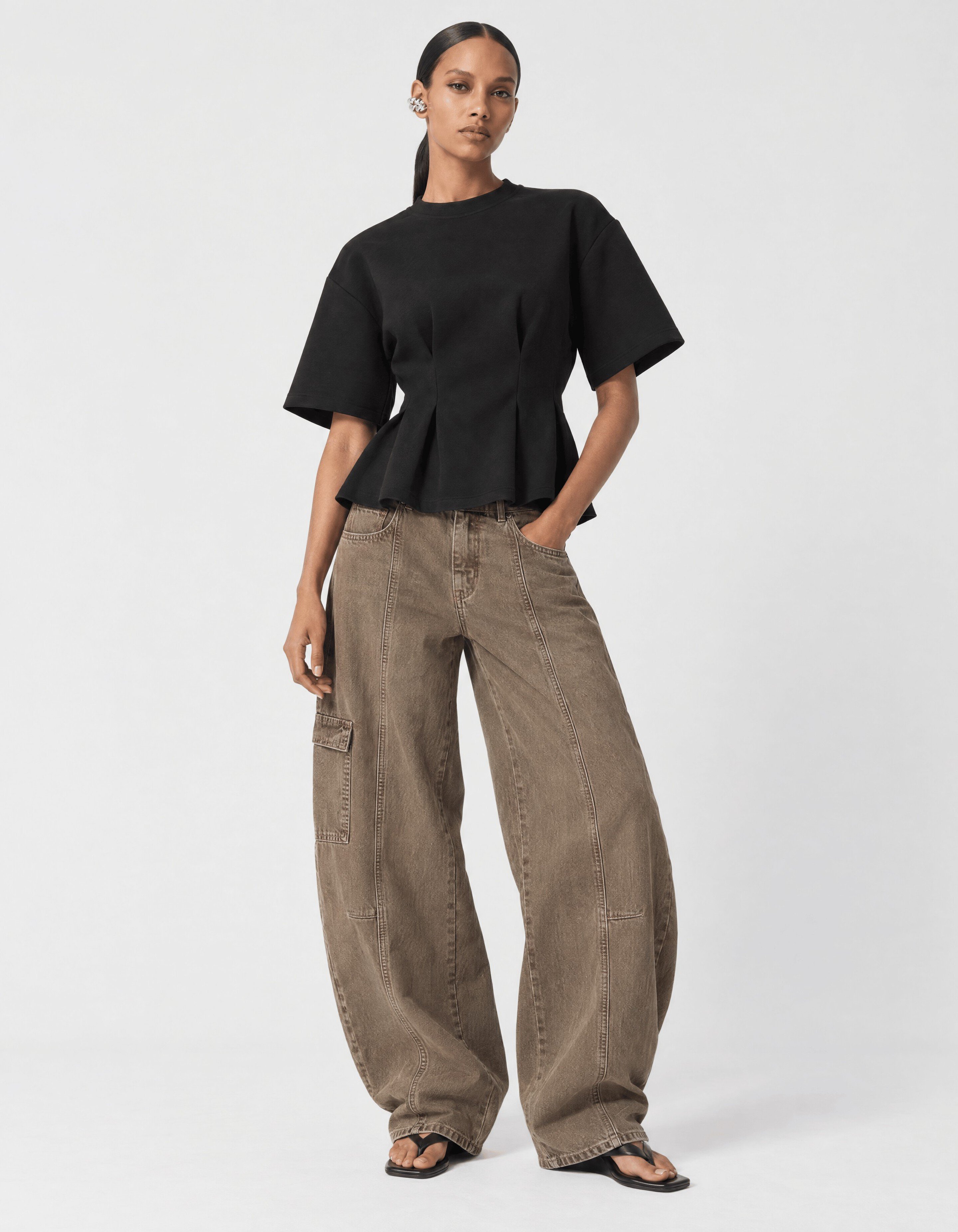 Peplum Scuba T-shirt Schwarz SHOEBY WOMEN