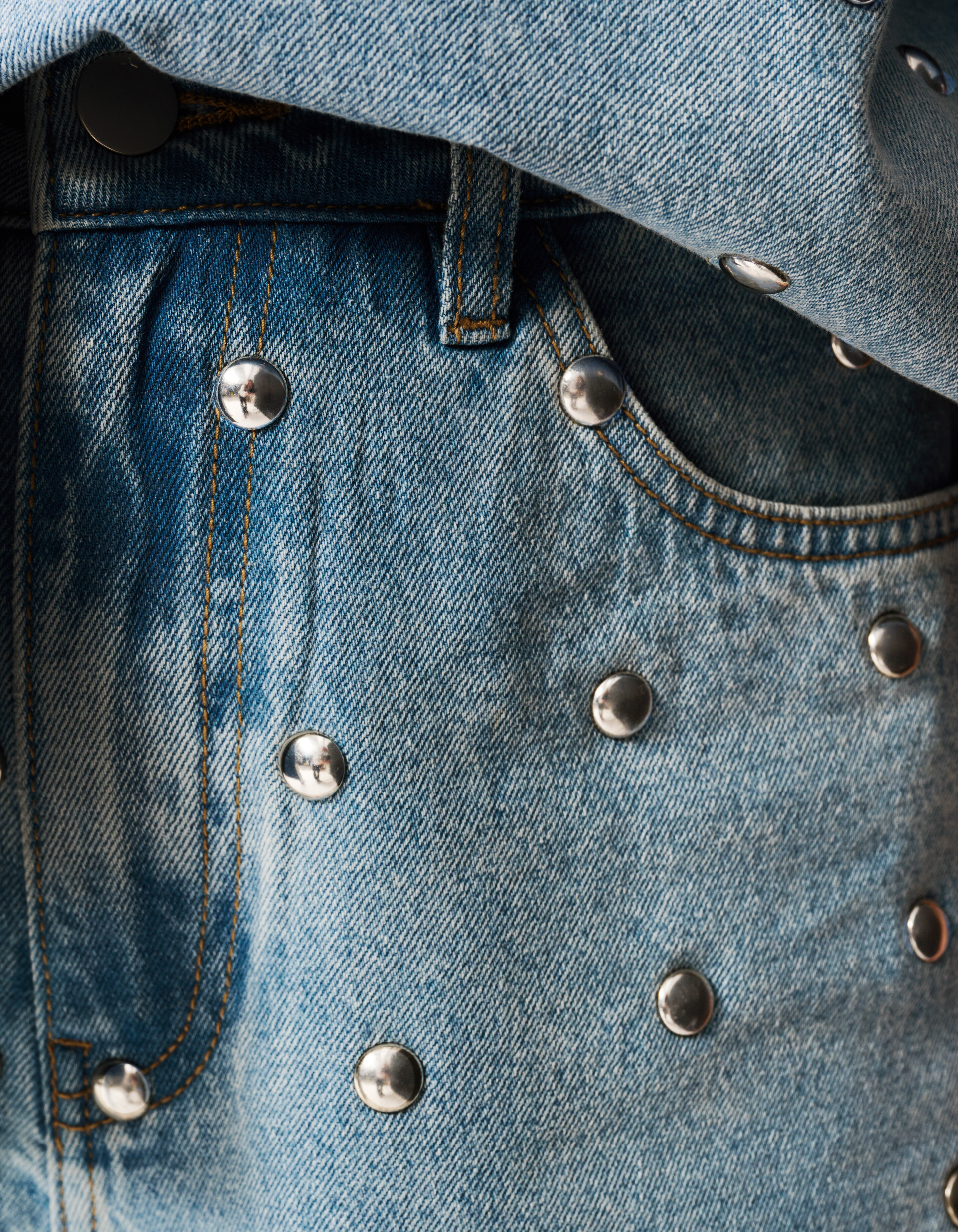 Denim Nieten Kurzer Mittelstein von Lizzy SHOEBY WOMEN