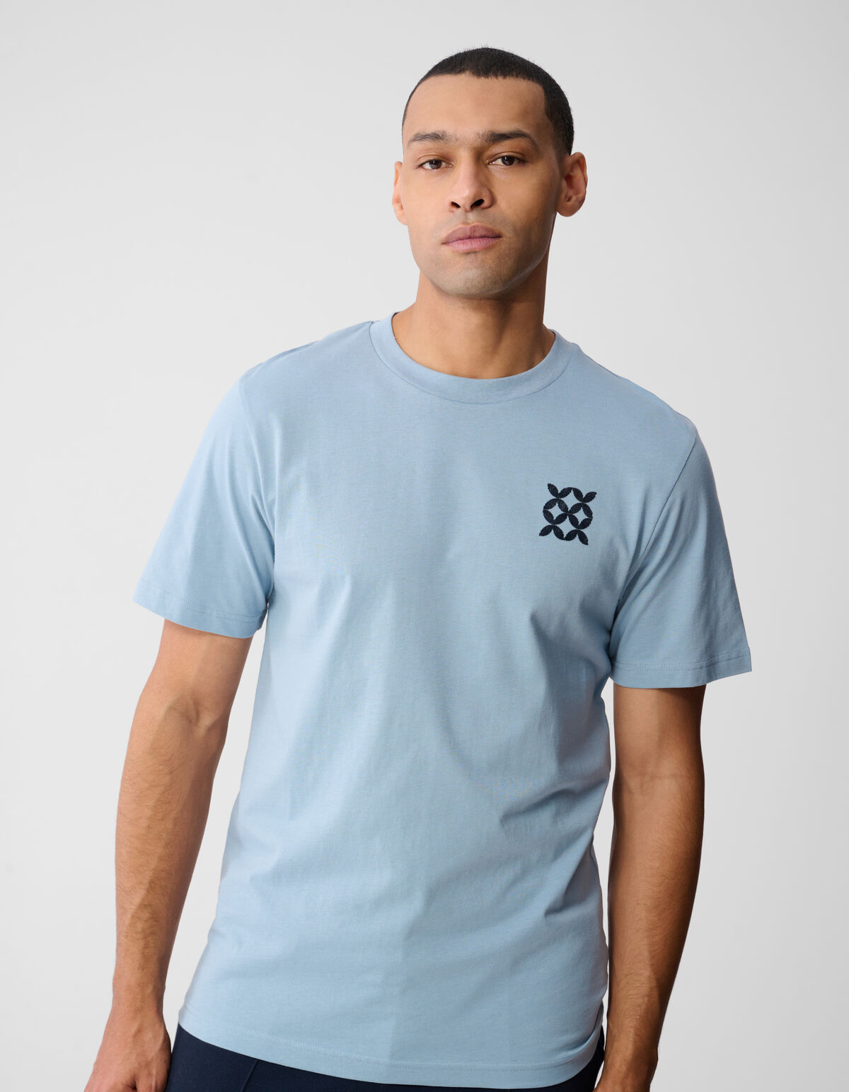 Gestreiftes Logo-Kunst T-Shirt Hellblau SHOEBY MEN