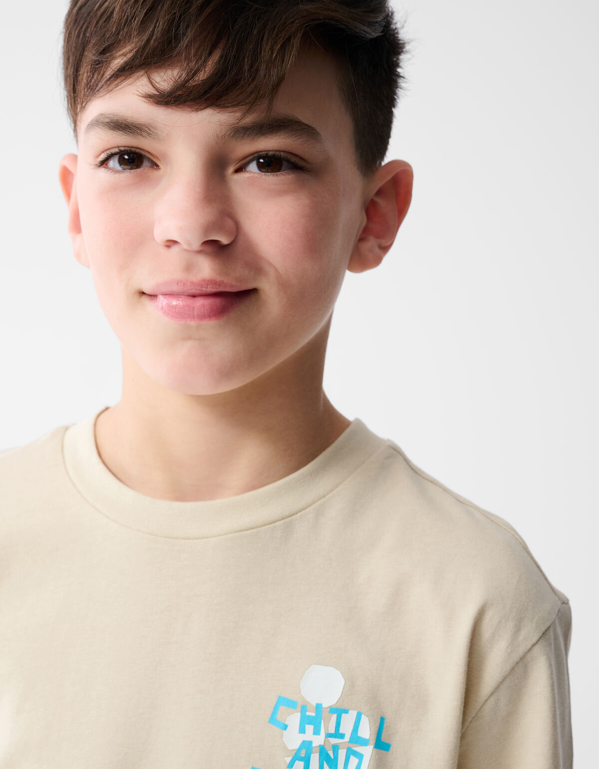 Chill Artwork T-shirt Sand SHOEBY BOYS