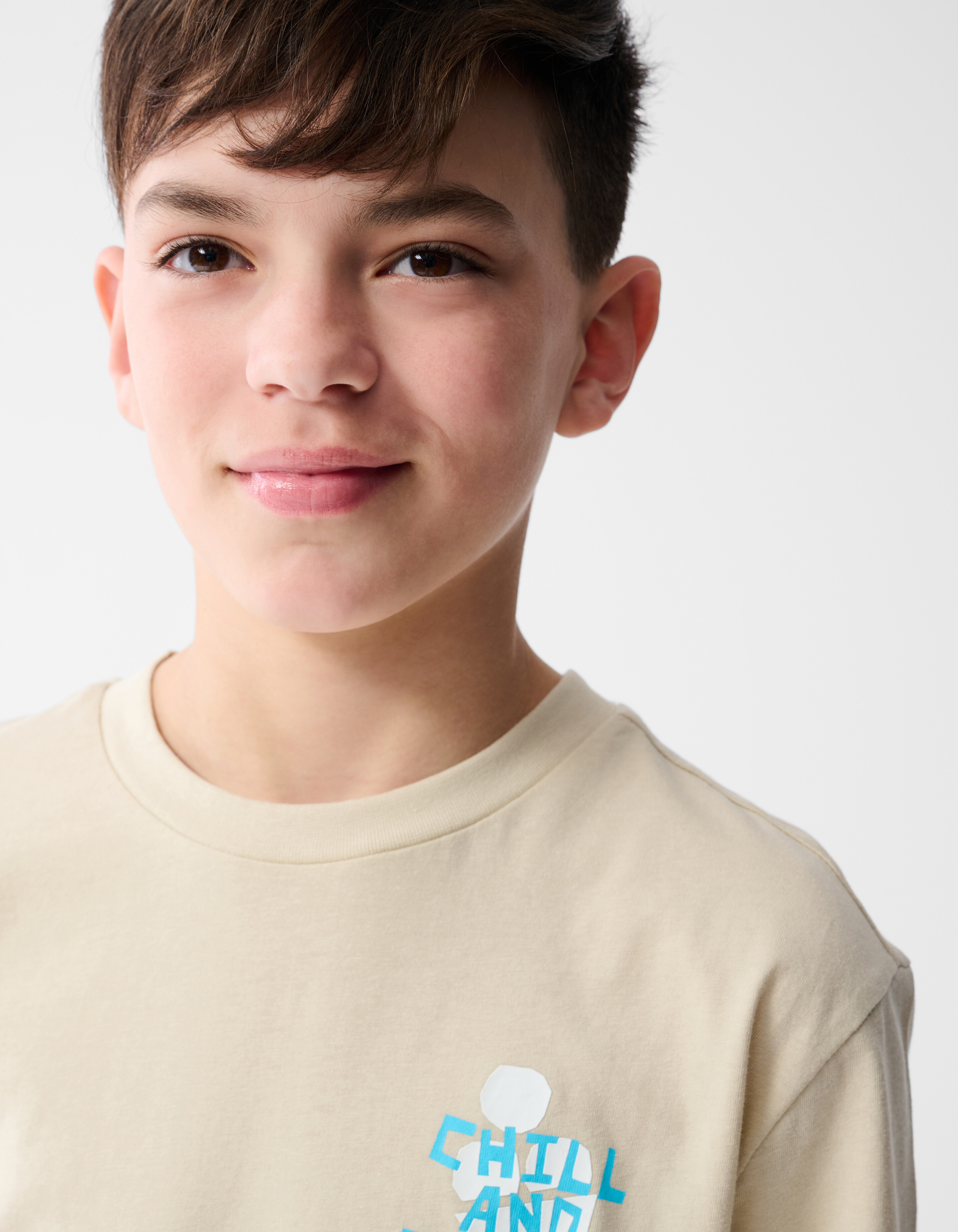 Chill Artwork T-shirt Sand SHOEBY BOYS