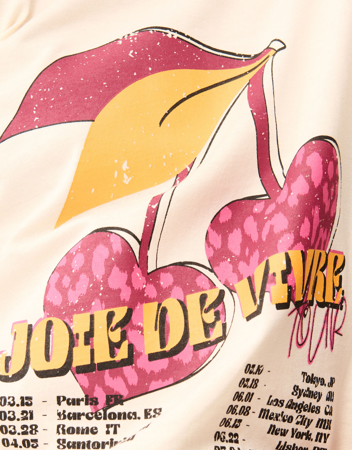 Vivre Artwork T-shirt Off White SHOEBY GIRLS