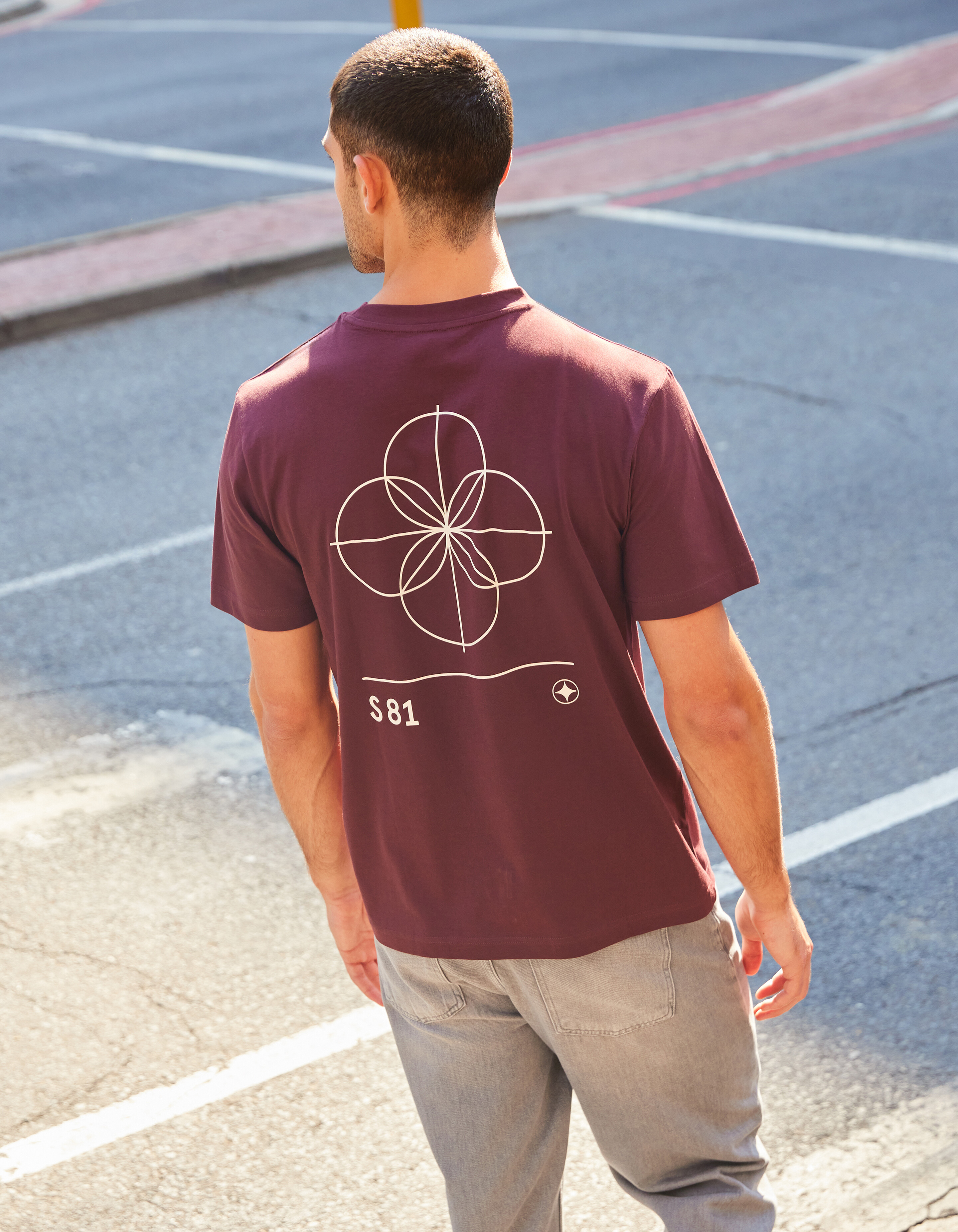 Geometry Artwork T-Shirt Dunkelrot SHOEBY MEN