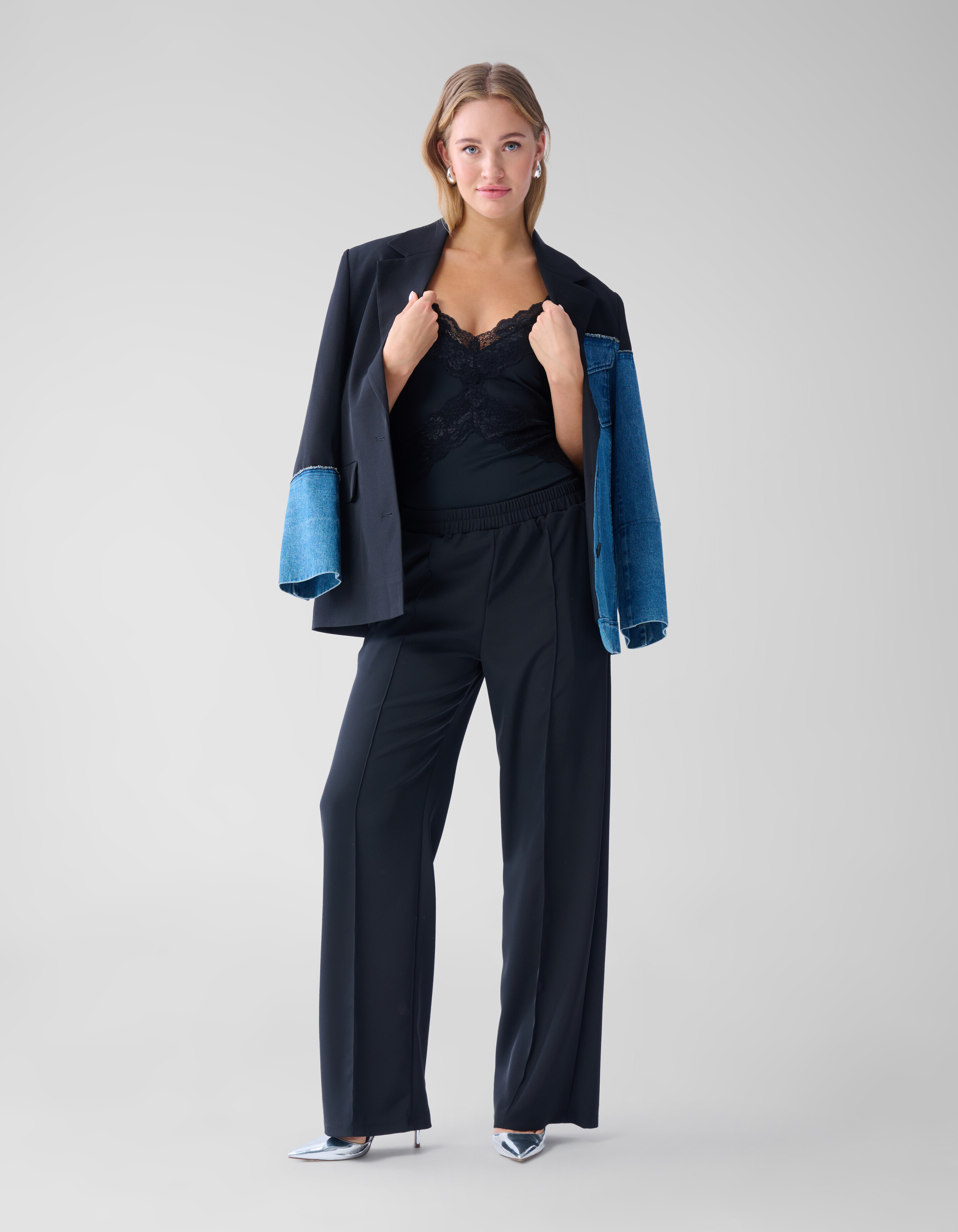Basic Hose mit weitem Bein Schwarz SHOEBY WOMEN