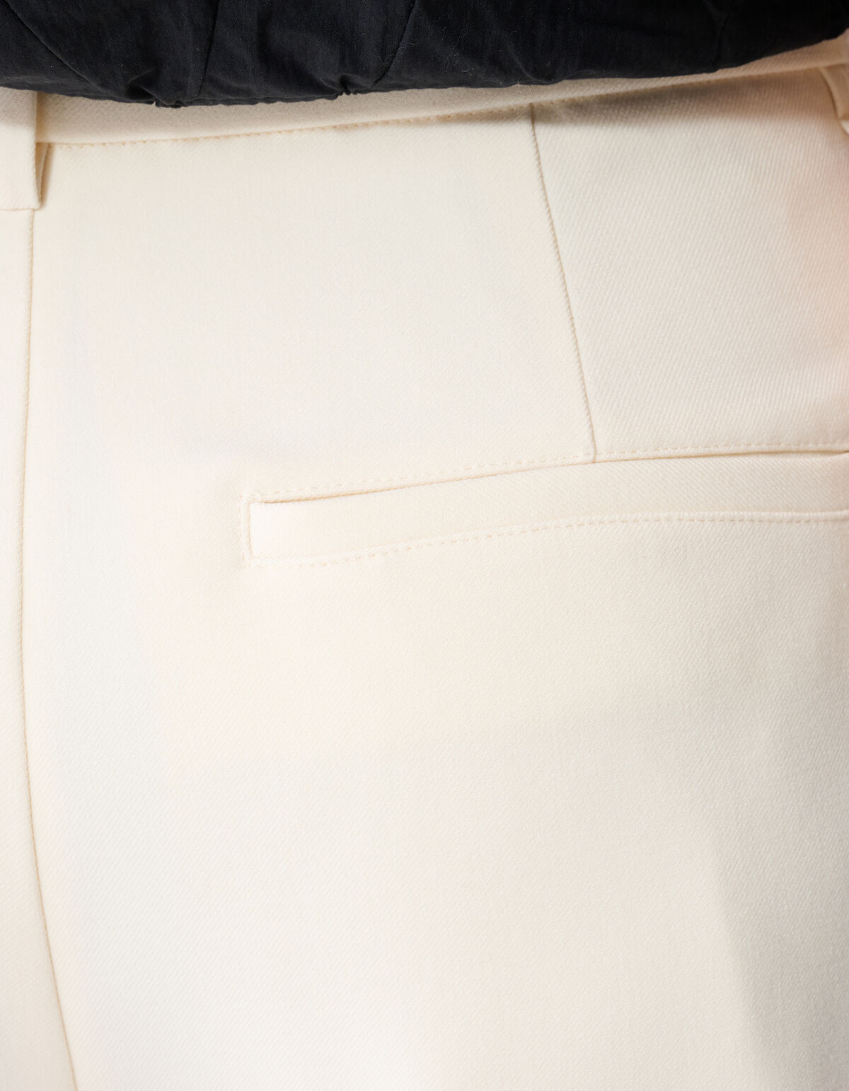 Loose Fit Hose Off-White SHOEBY WOMEN