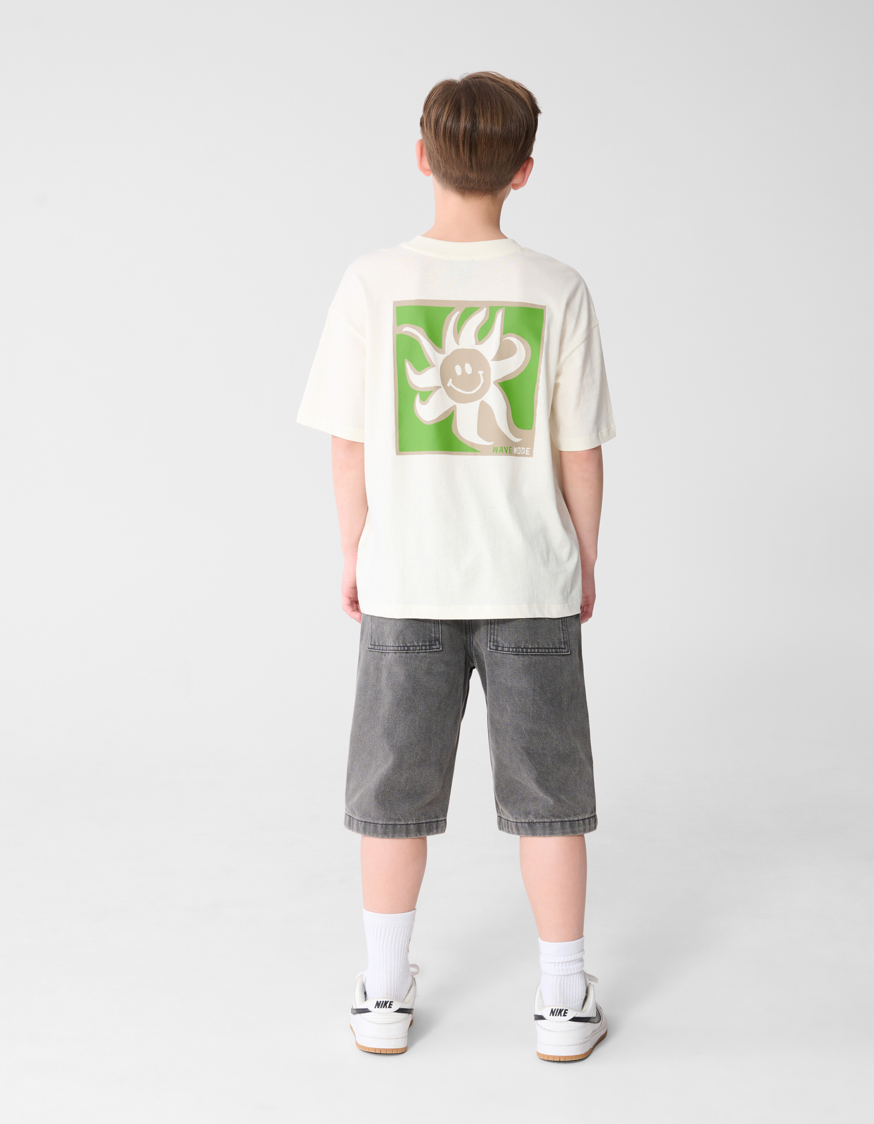 Wave Mode Artwork T-Shirt Gebrochen Wei&szlig; SHOEBY BOYS