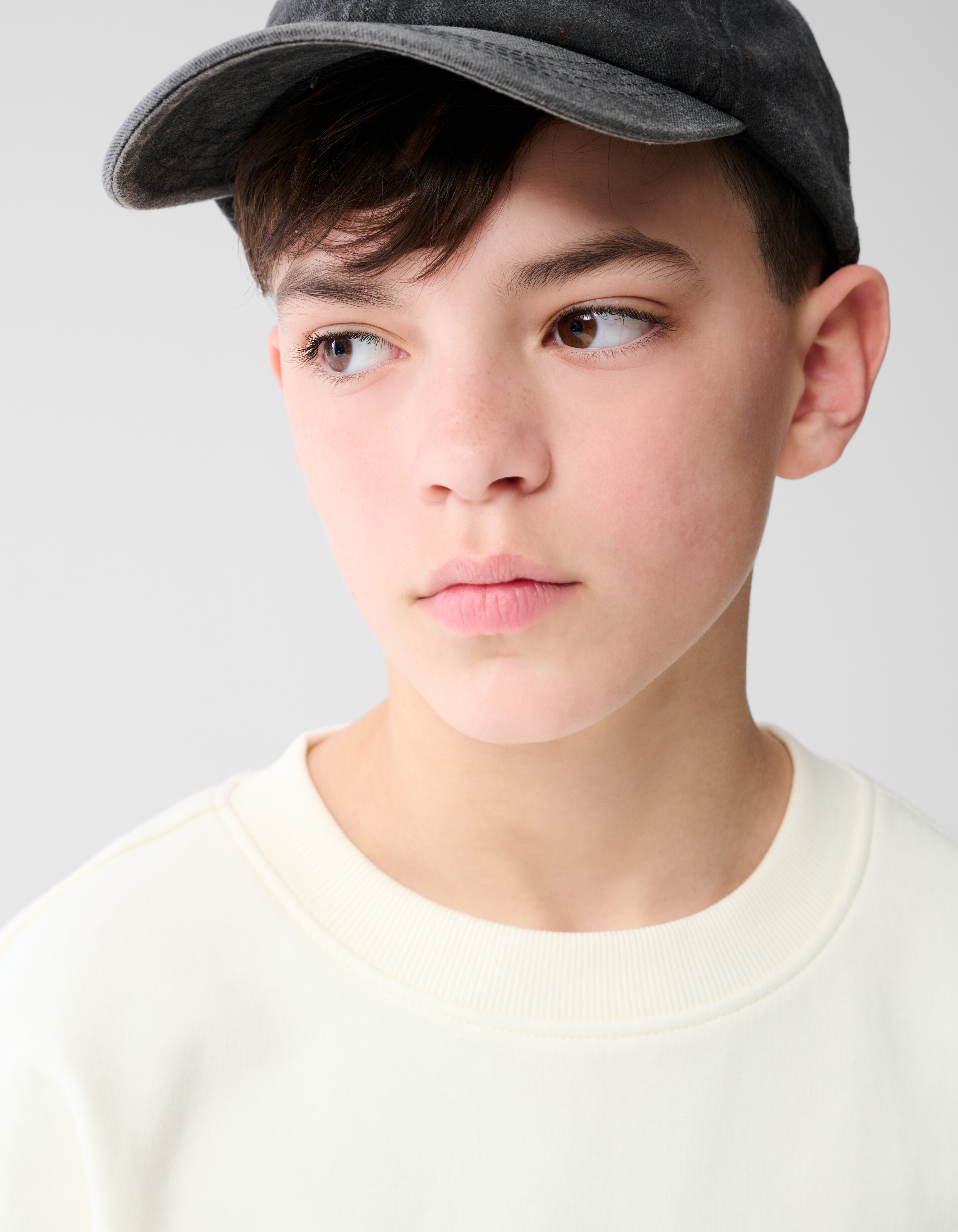 Wave Artwork Pullover Off White SHOEBY BOYS