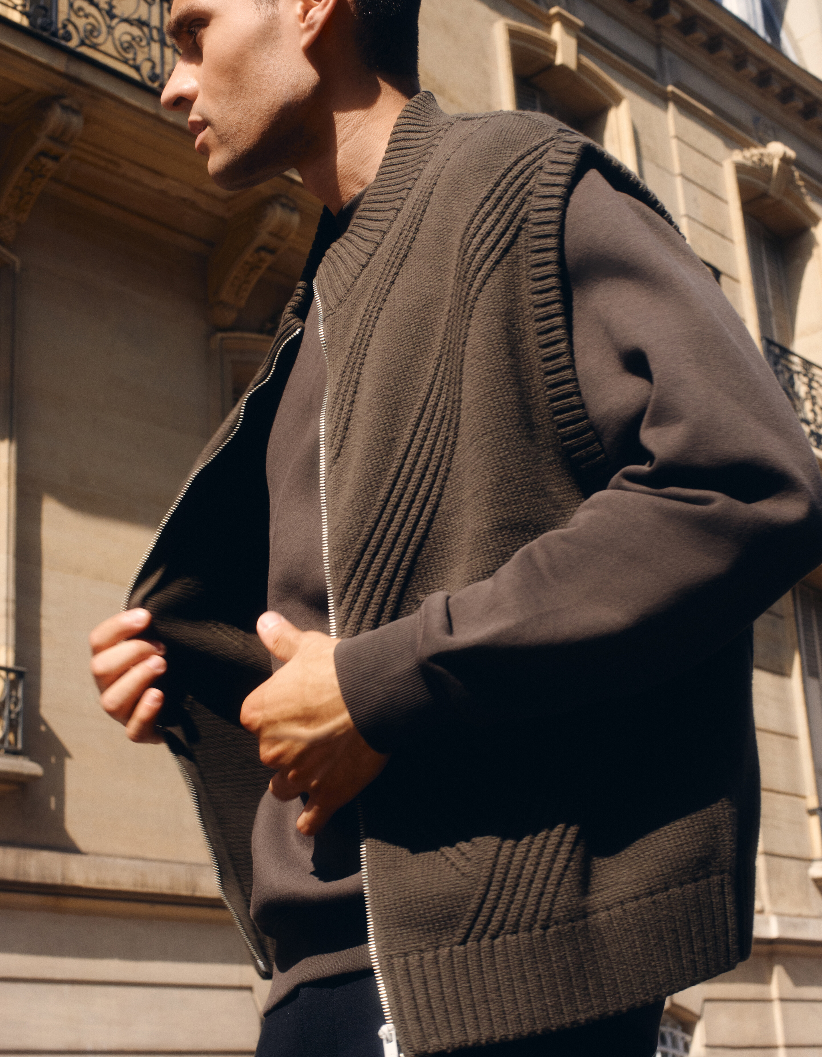 Pullover mit Rundhalsausschnitt dunkelbraun SHOEBY MEN
