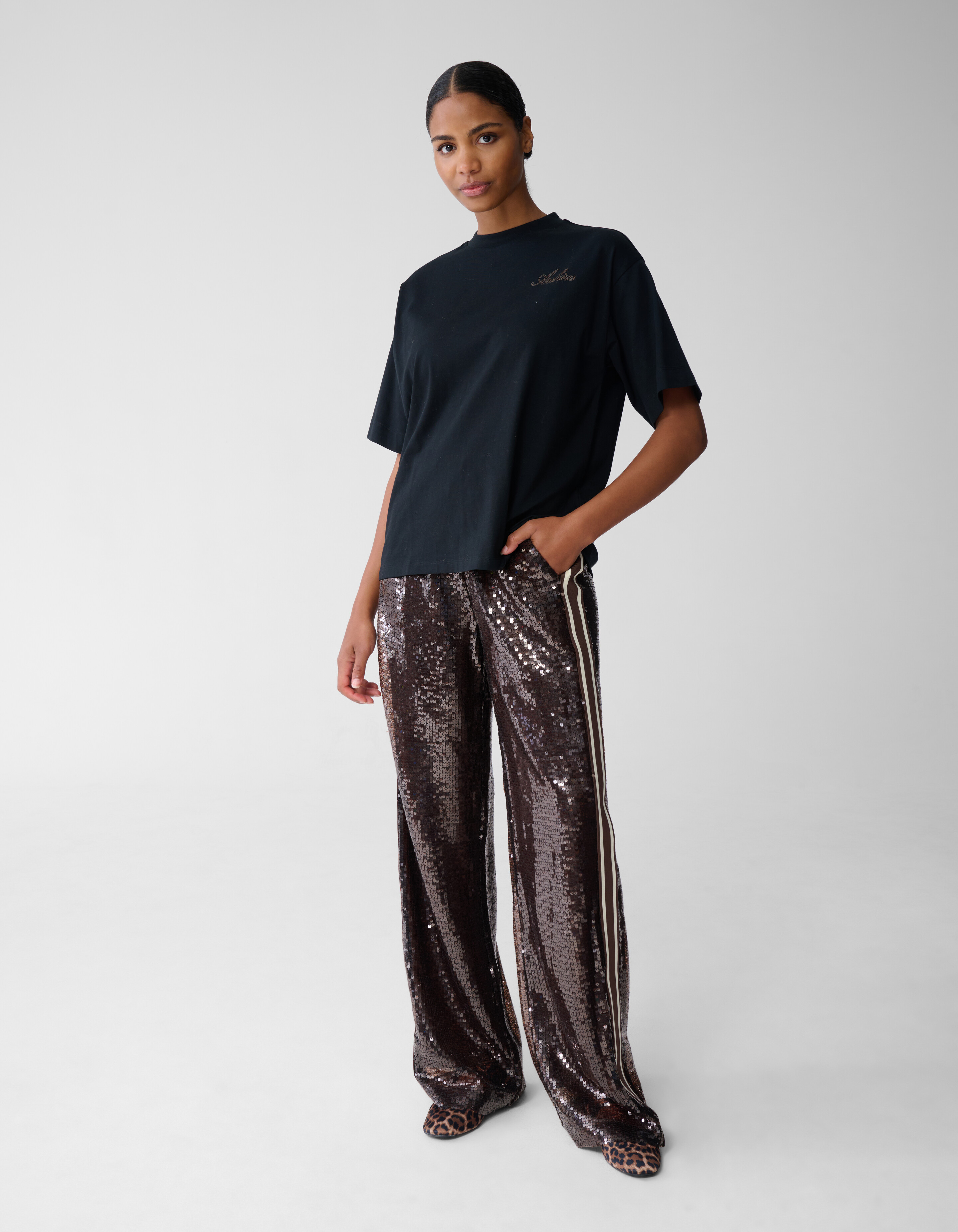 T-Shirt mit Herz-Motiv auf der Rückseite, Schwarz SHOEBY WOMEN
