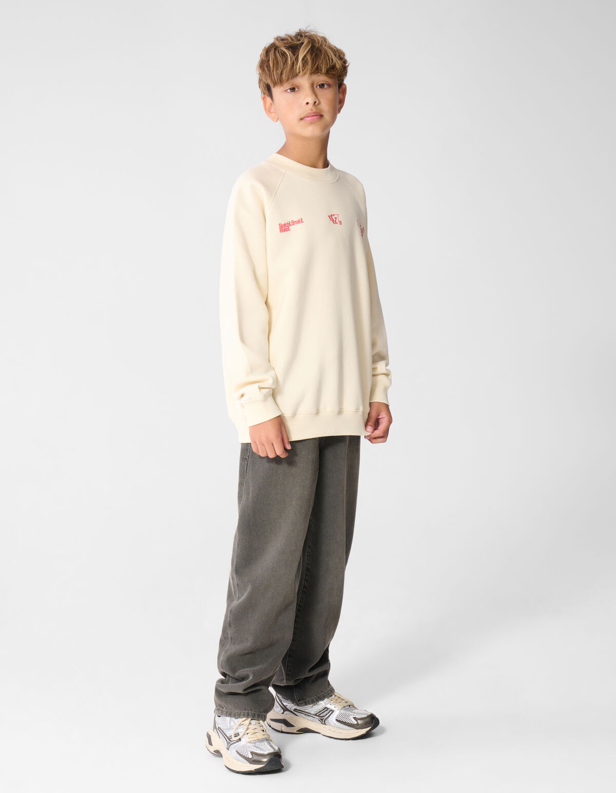Sketch Pullover Ecru SHOEBY BOYS
