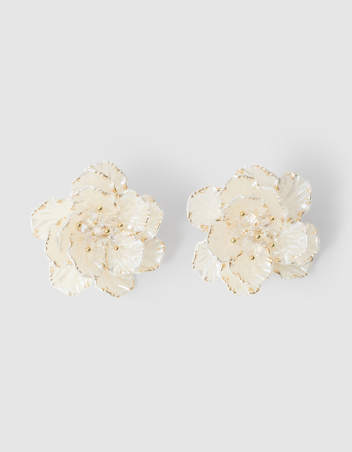 Blumenohrringe Off White SHOEBY ACCESSOIRES