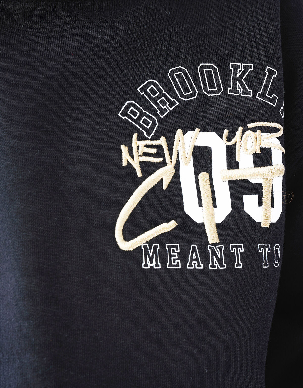 Artwork Hoodie Schwarz SHOEBY BOYS