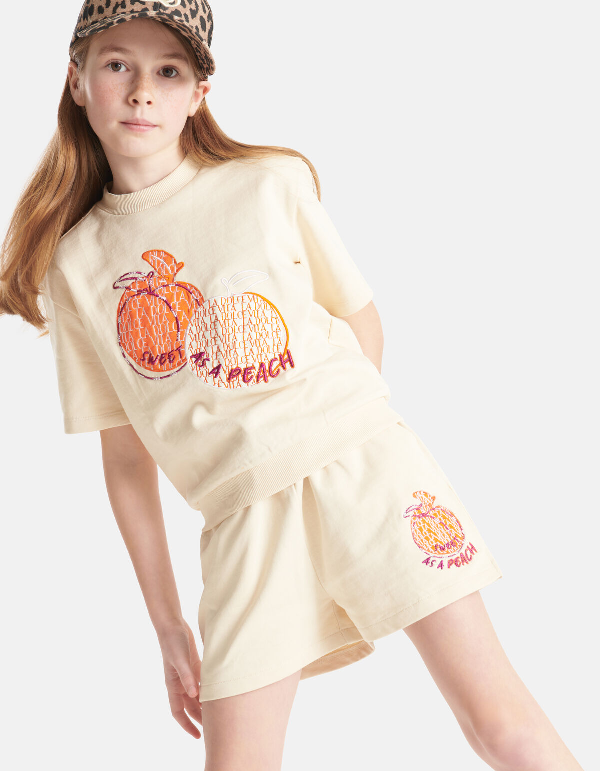 Artwork Sweat-T-Shirt Off White SHOEBY GIRLS