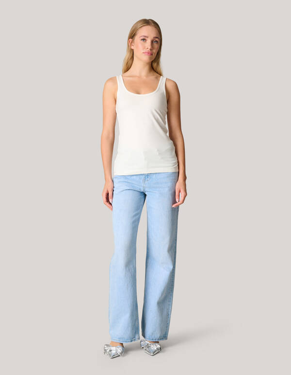 Basic Top Offwhite Eksept