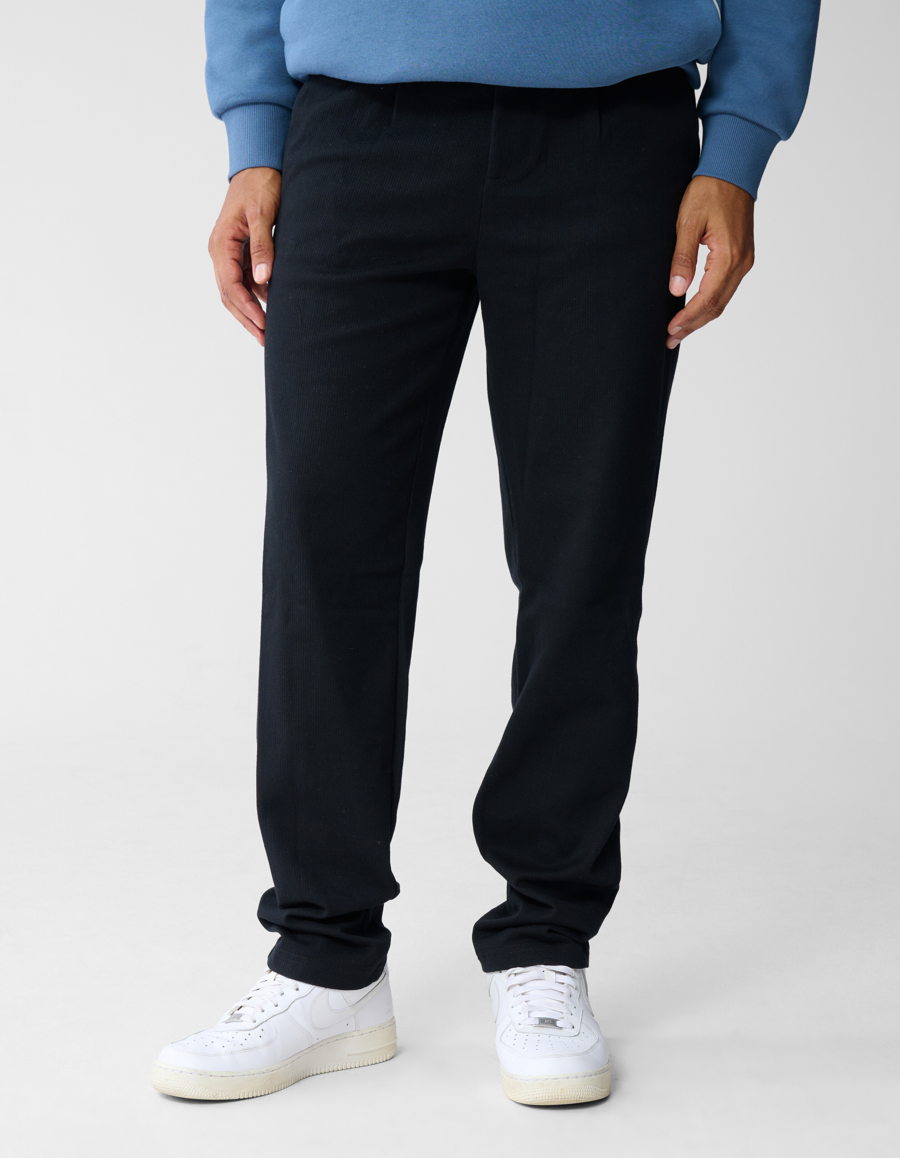 Regular Fit Hose Schwarz SHOEBY MEN