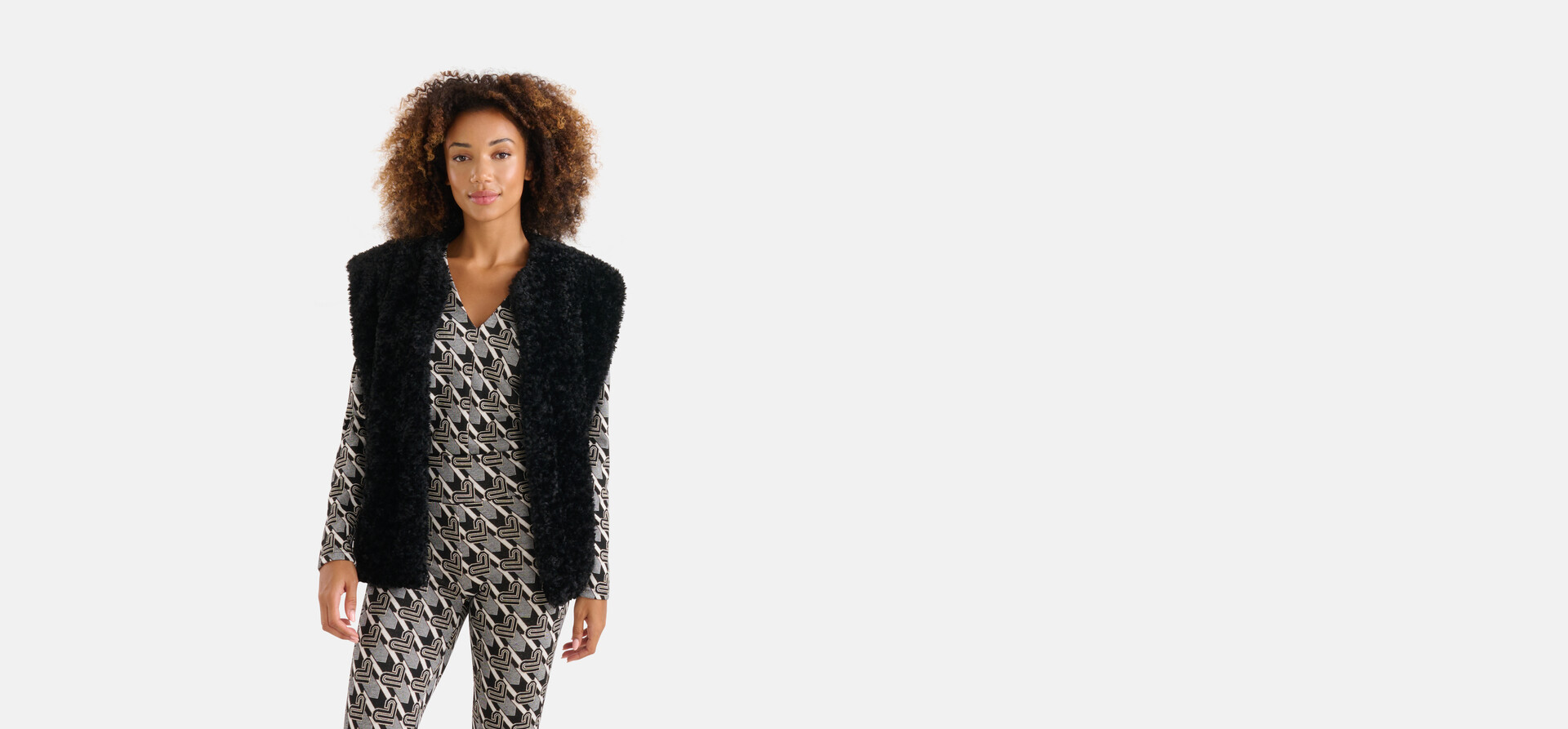Teddy Gilet Schwarz SHOEBY WOMEN
