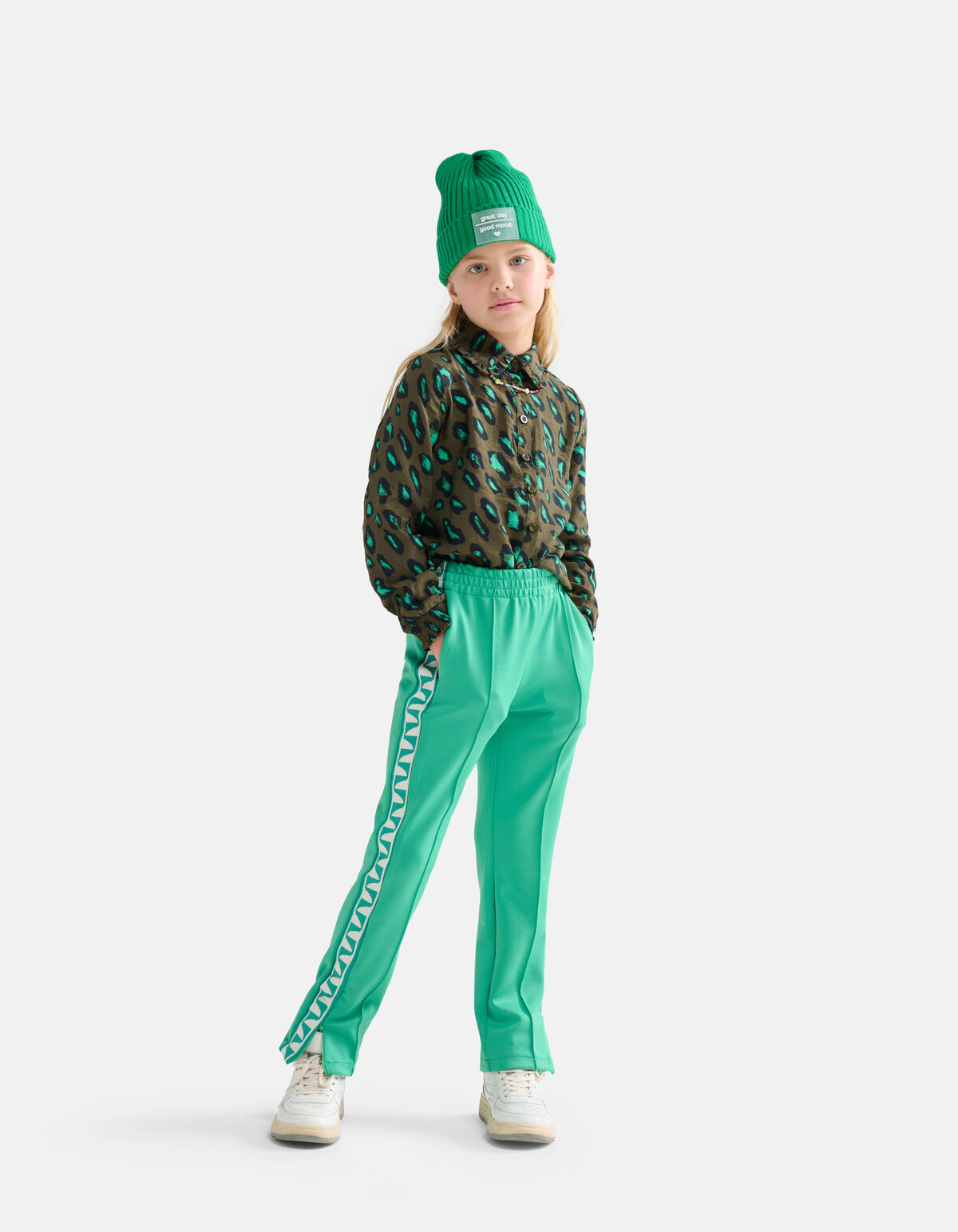 Hose mit grafischem Druck Grün SHOEBY GIRLS