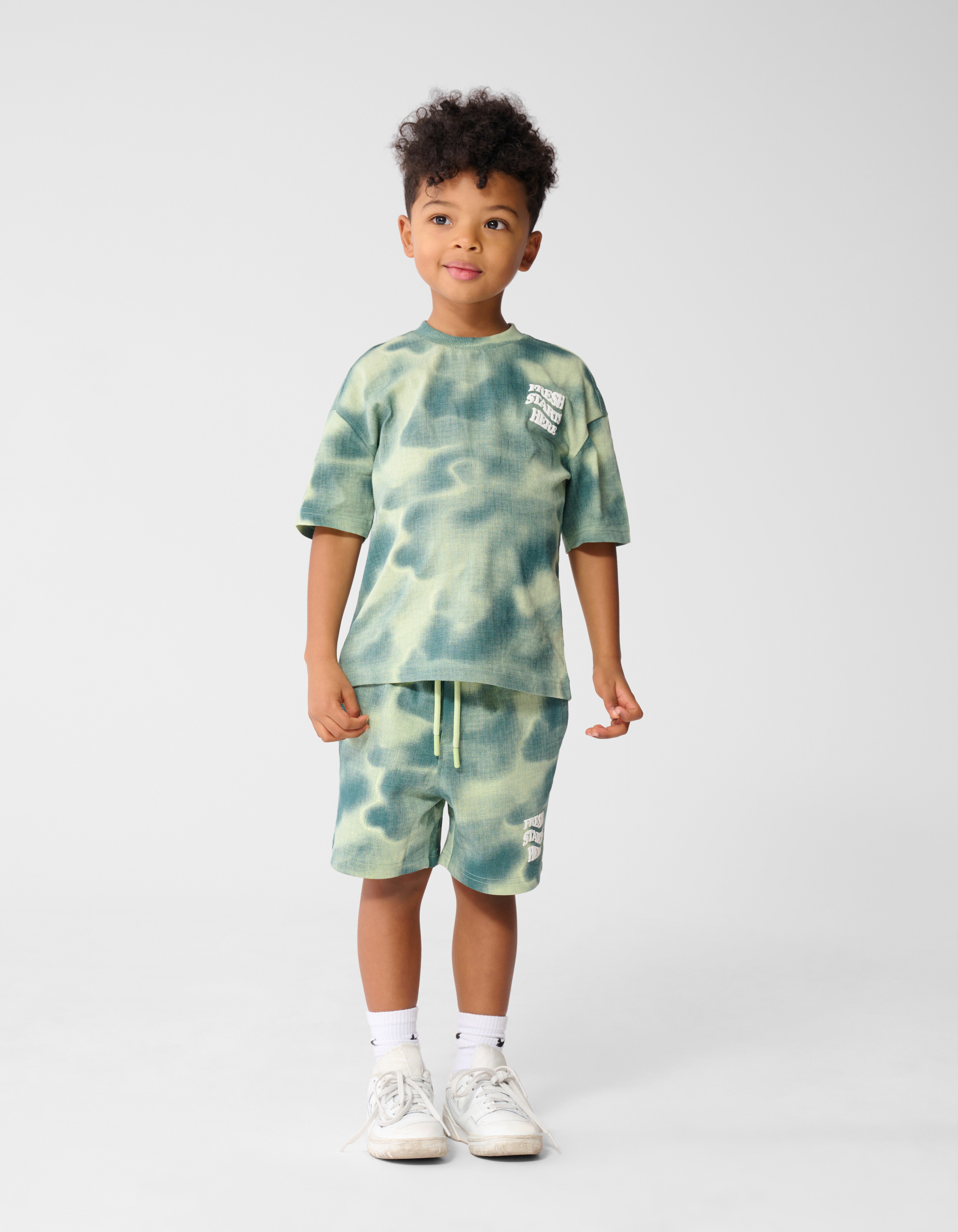 Bedruckte Shorts Gr&uuml;n SHOEBY BOYS