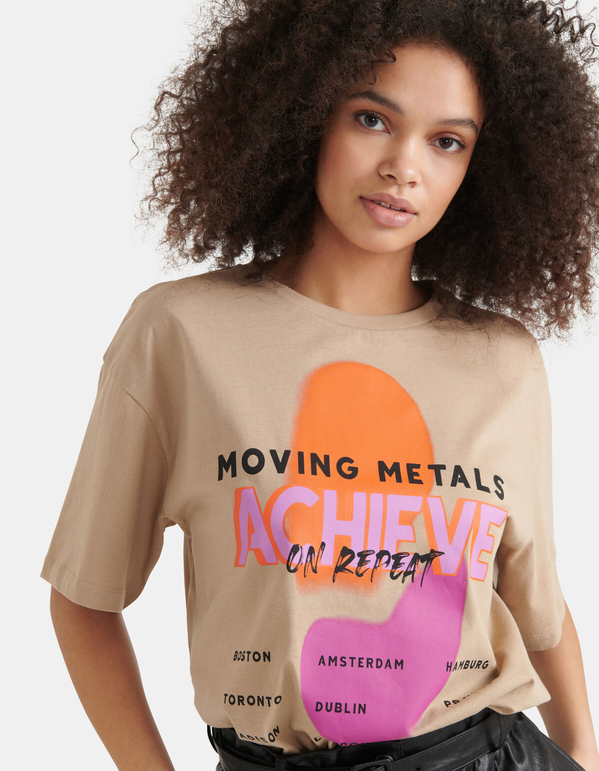 Kunstwerk T-shirt Sand SHOEBY WOMEN