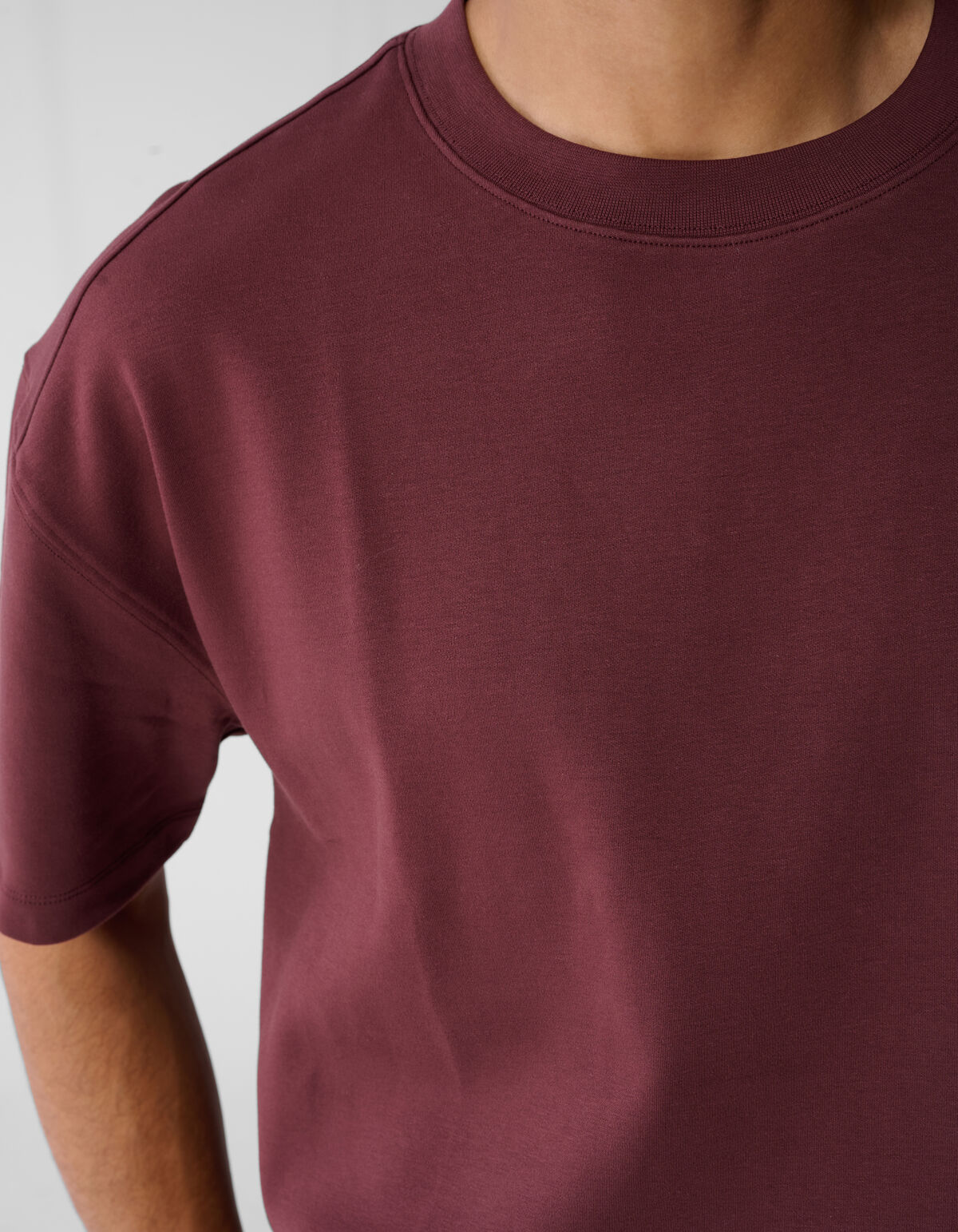 Basic Label T-Shirt Rot SHOEBY MEN