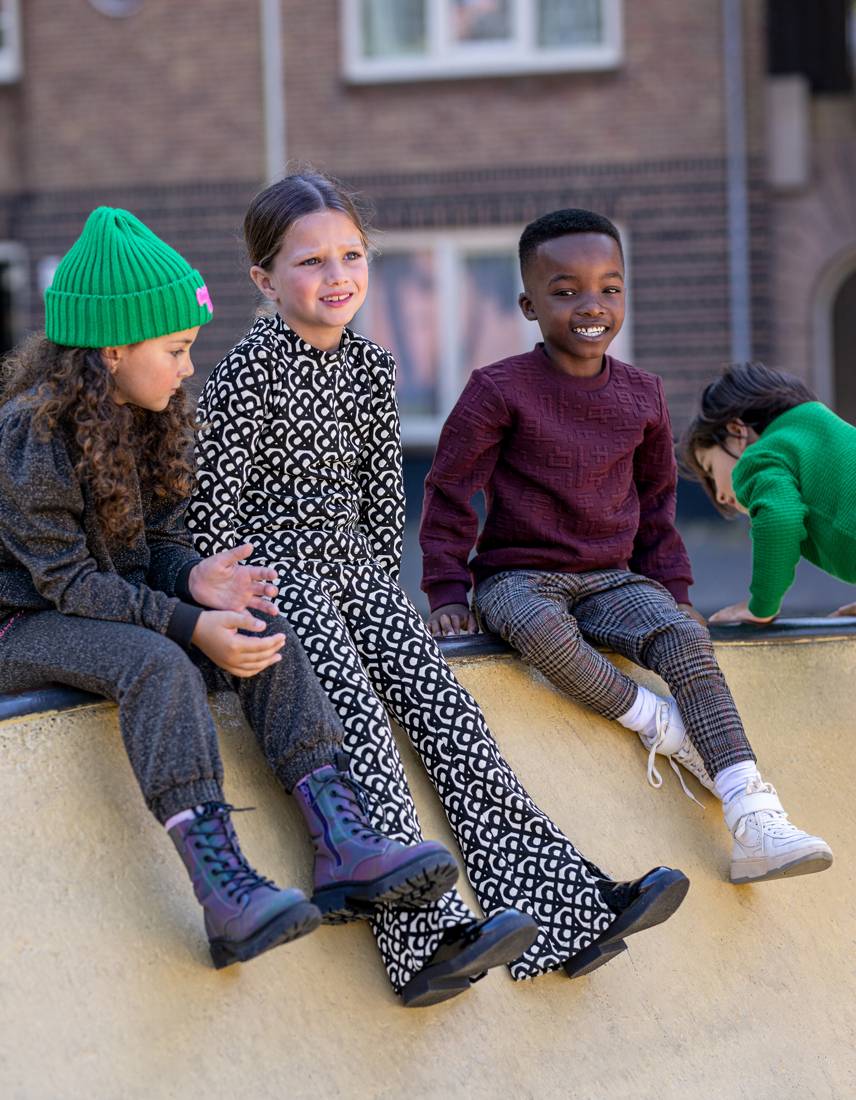 Monogram Flared Broek Zwart SHOEBY GIRLS